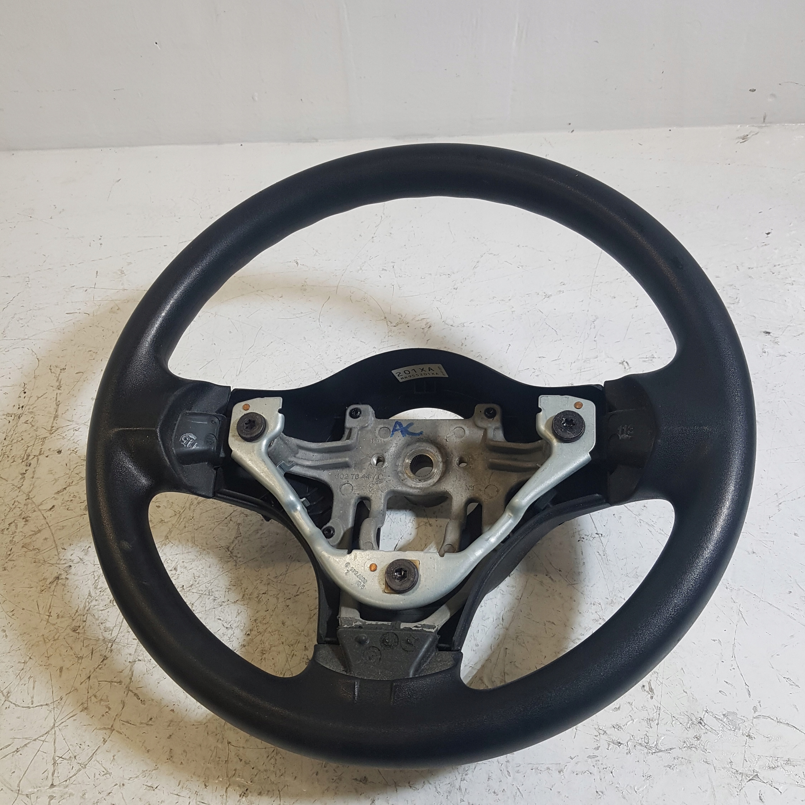 рулевое колесо mitsubishi Colt 6 6027644C