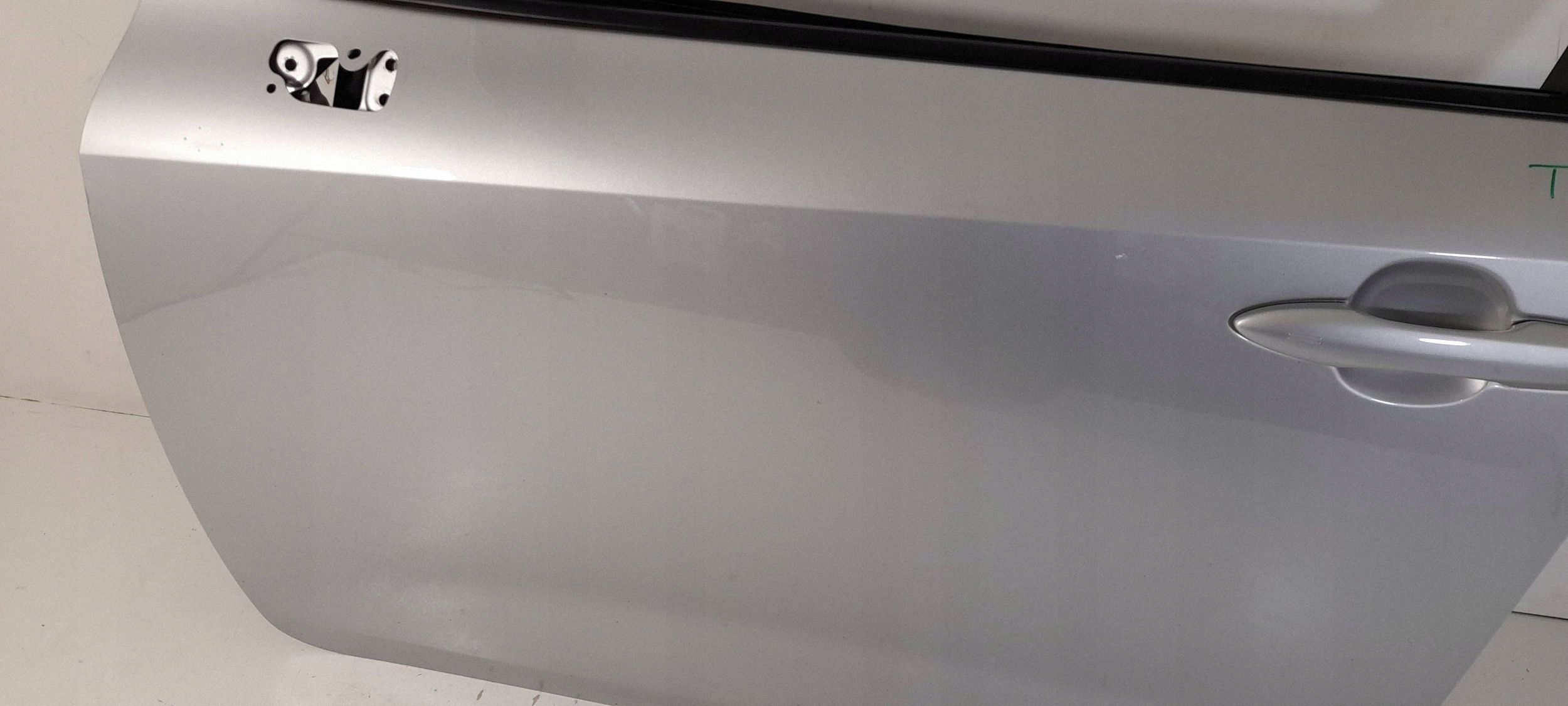 Toyota Corolla E21 door front left 1F7 (T542)