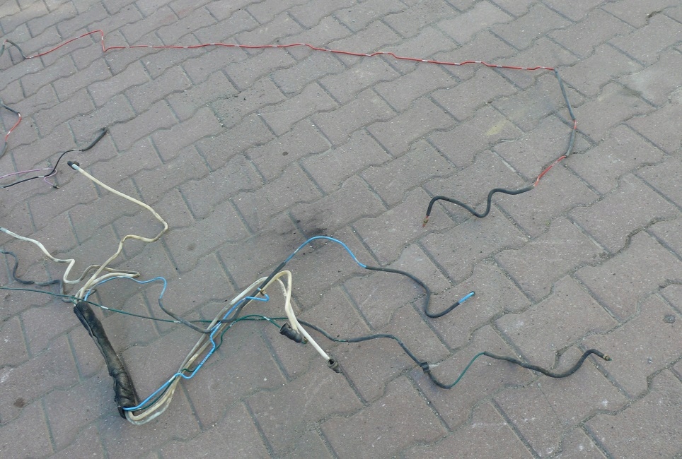 PRZEWOD PRZEWODY WAZ AIRMATIC VW PHAETON 3 2 FSI Quality of parts according to GVO O original with car manufacturer s logo OE