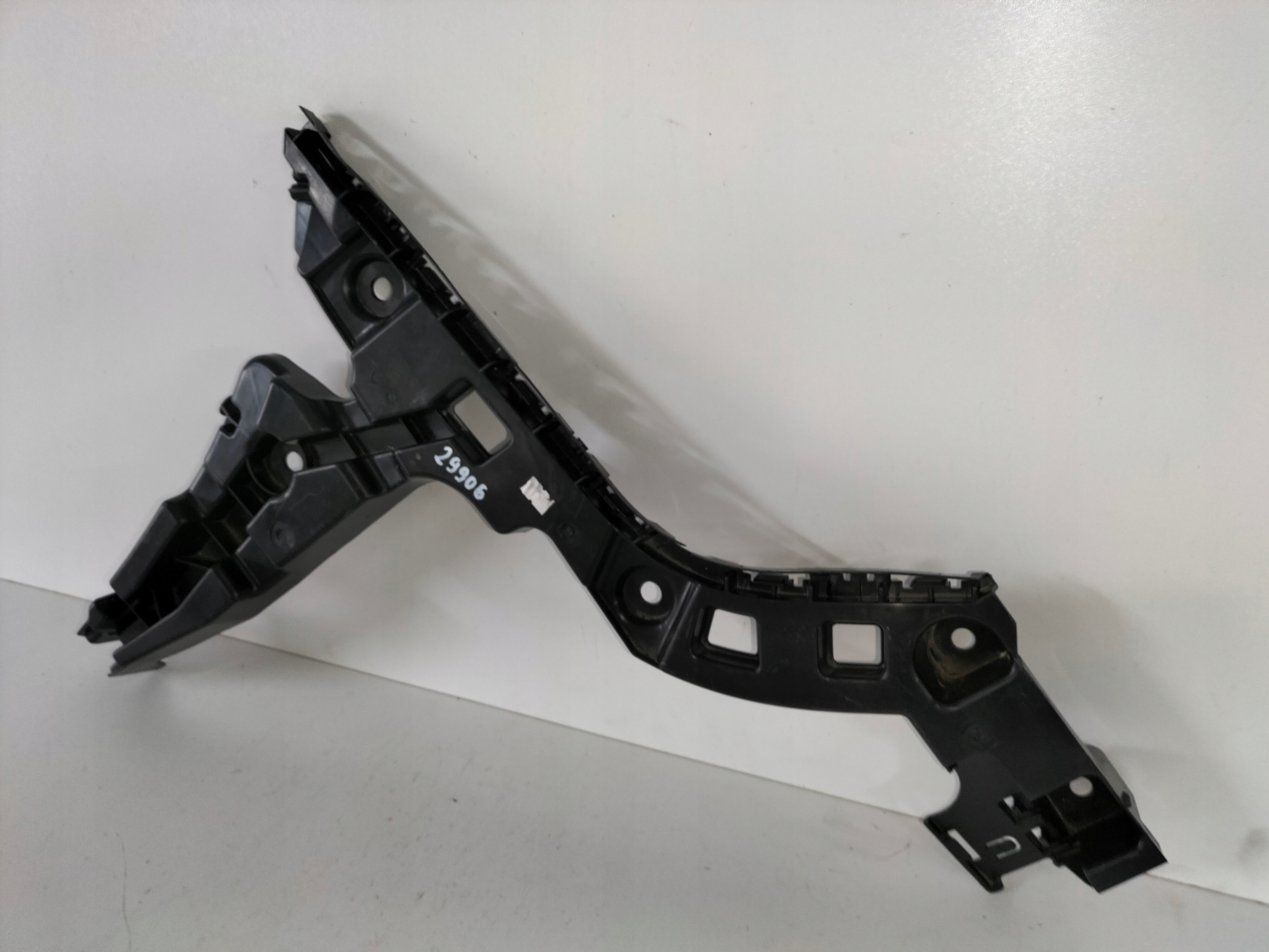 support holder rear part left VW GOLF8 VIII 20- KOMBI