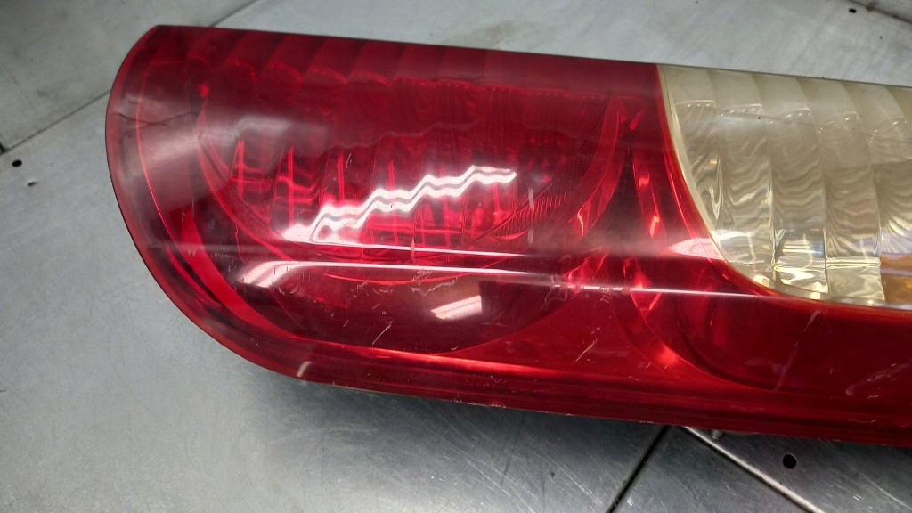 фонарь правый FIAT Doblo I 07R 1.9