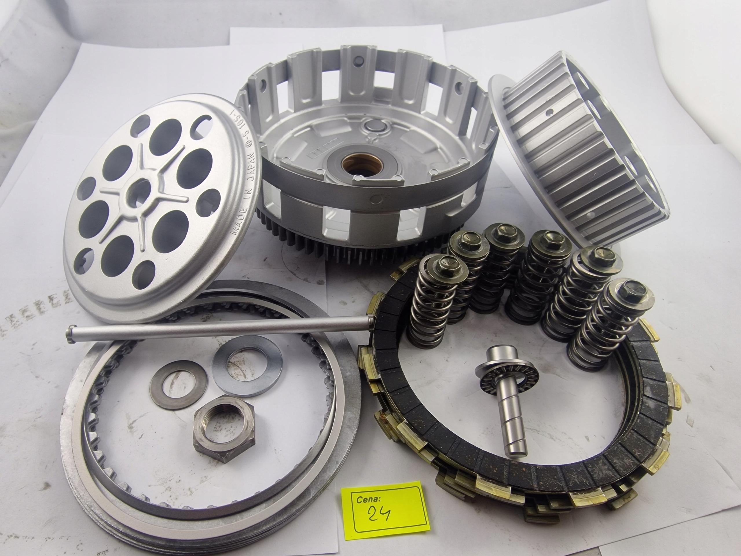 SUZUKI DL 650 SPRZĘGŁO KOSZ SPRZĘGŁOWY