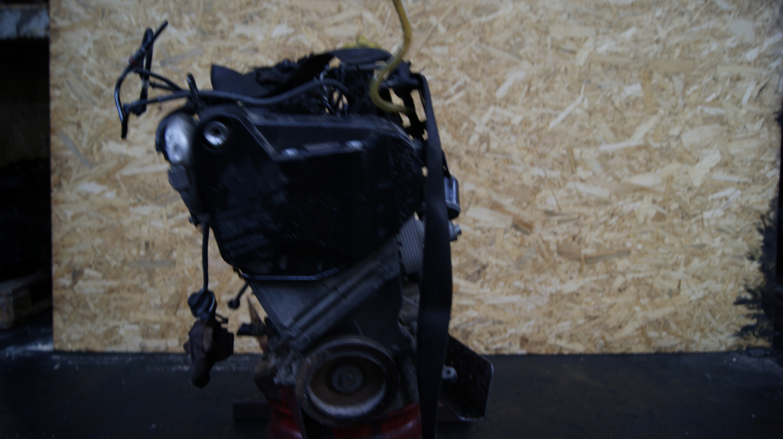 engine DIESEL- pillar RENAULT MEGANE 3 K9K R846 1.5 DCI