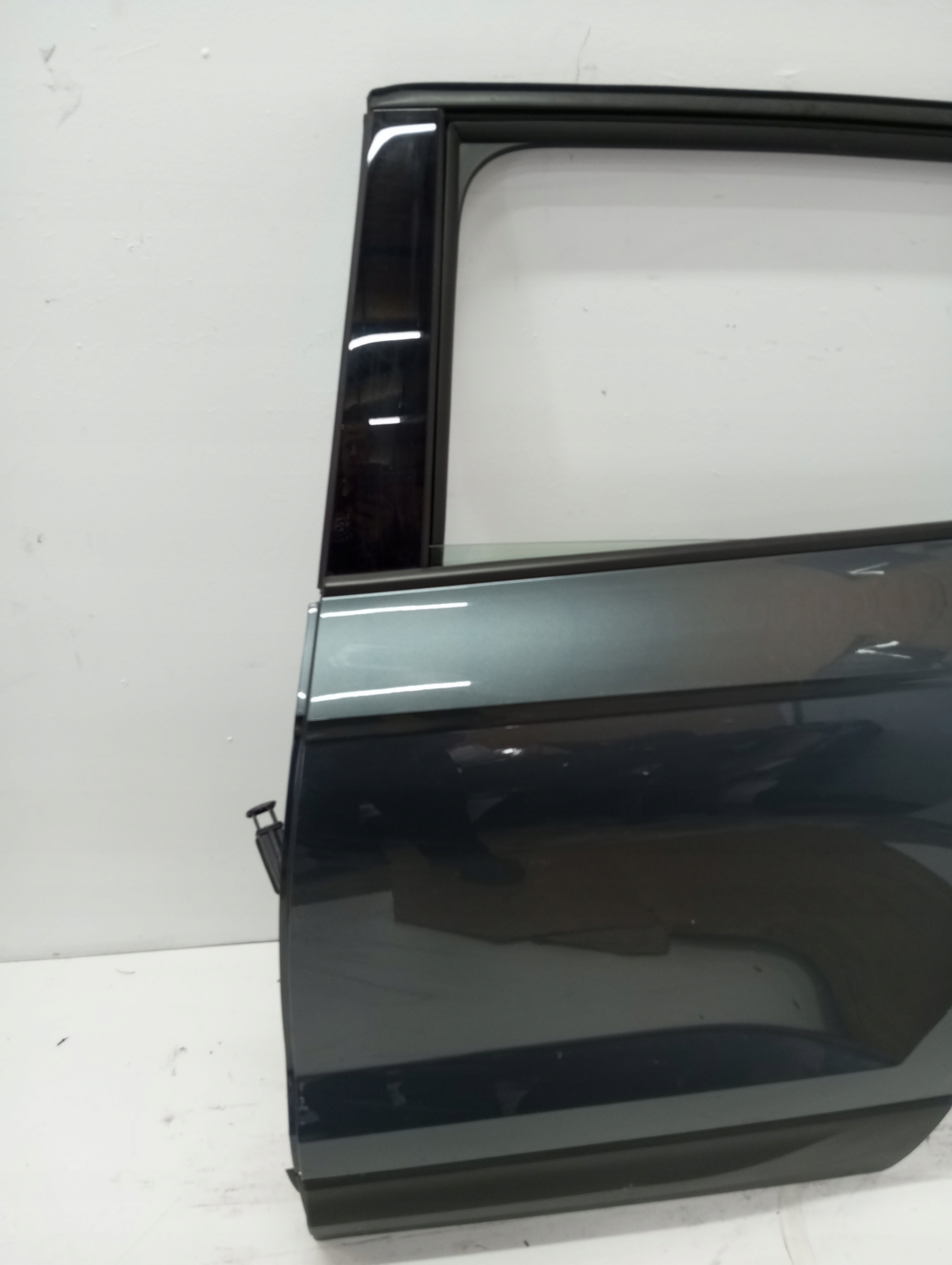 door left rear. SKODA KAROQ 20r