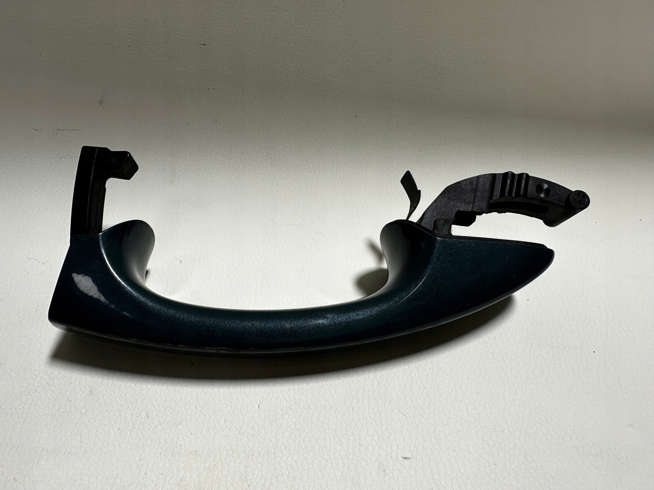 VW GOLF VII handle door exterior left 5G0837205