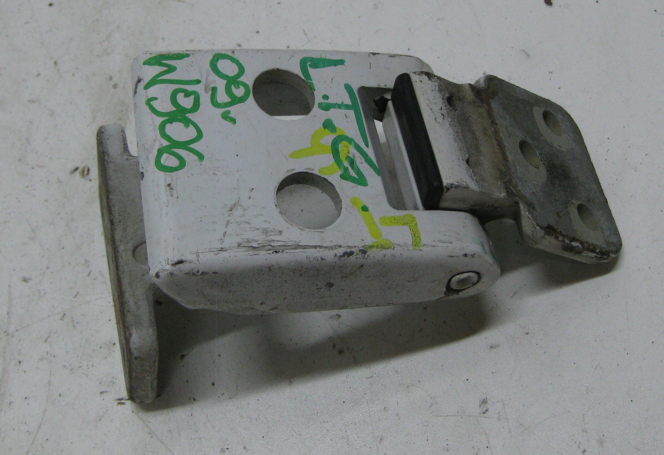 MERCEDES SPRINTER W906 hinge door left rear part upper A9067400437