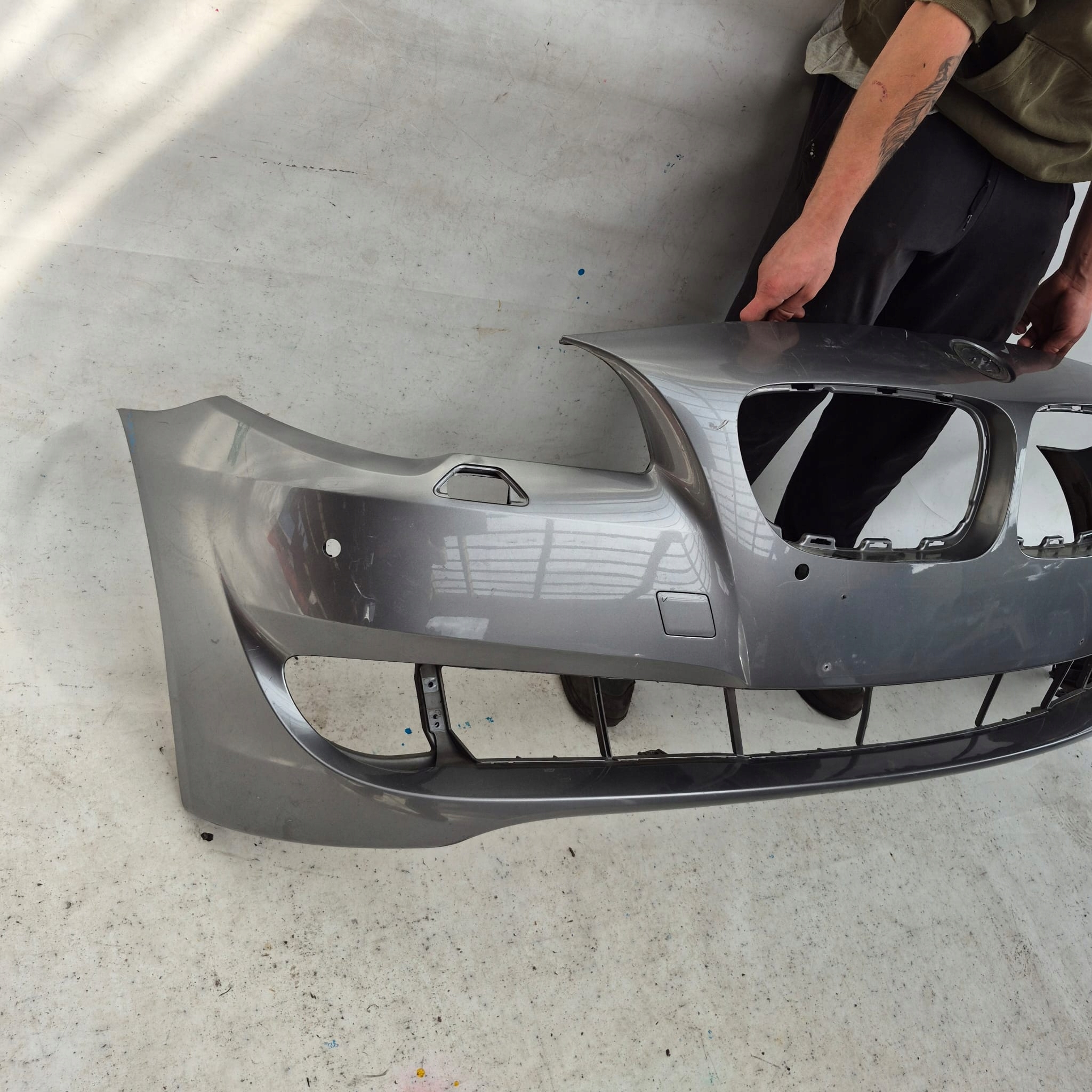 BMW 5 F10 F11 10-13 bumper front front washer PDC