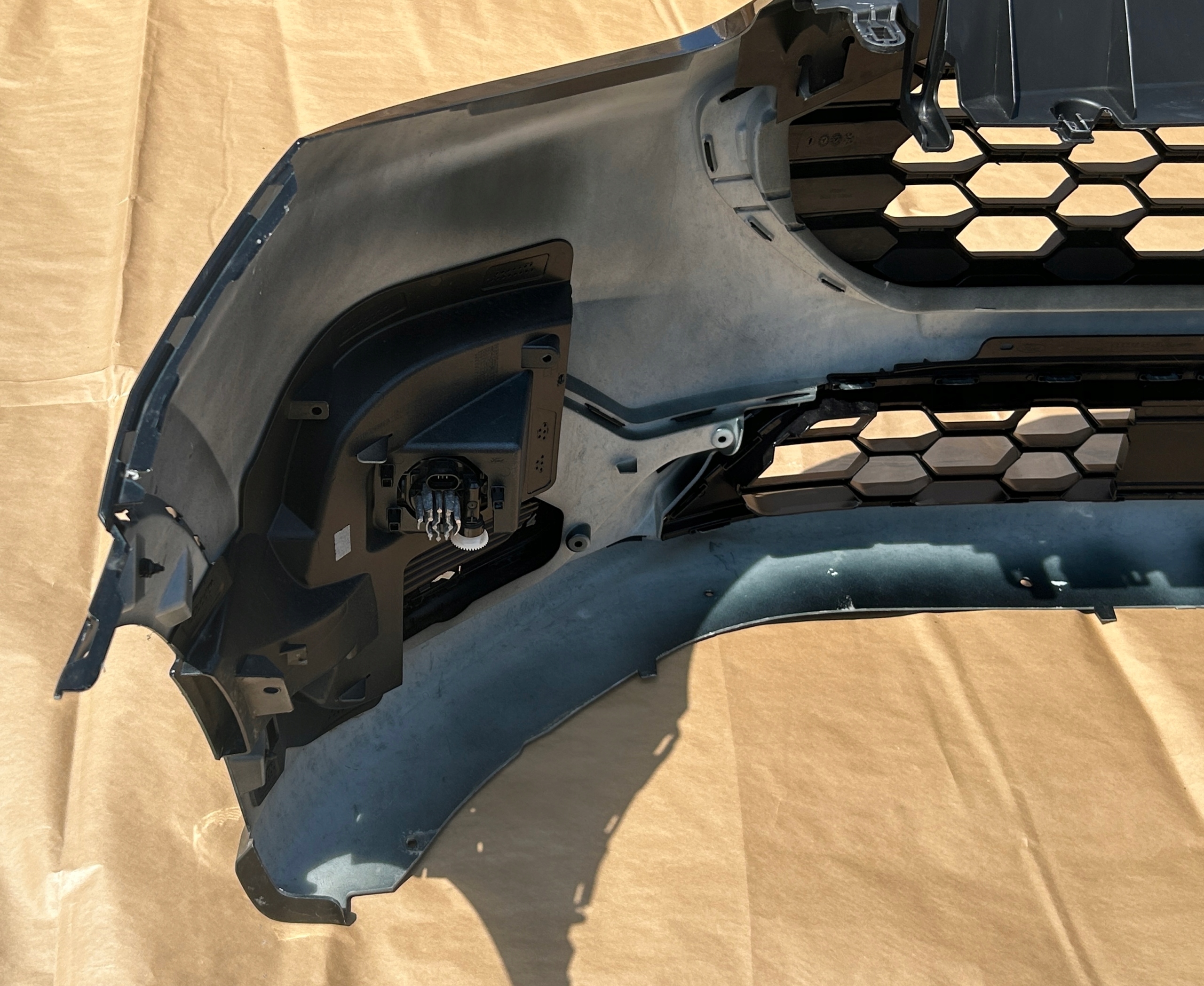 FORD PUMA MK2 ST-LINE 2019-2025 bumper front AGATE BLACK METALLIC original
