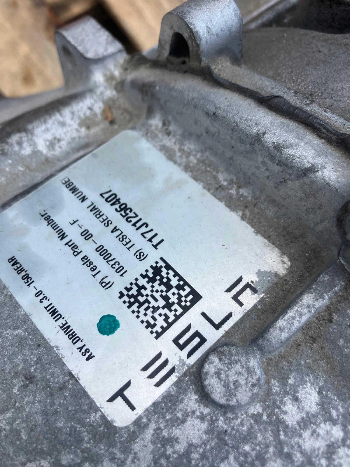 engine electrical TESLA MODEL S LIFT AWD rear part 1037000-00-F