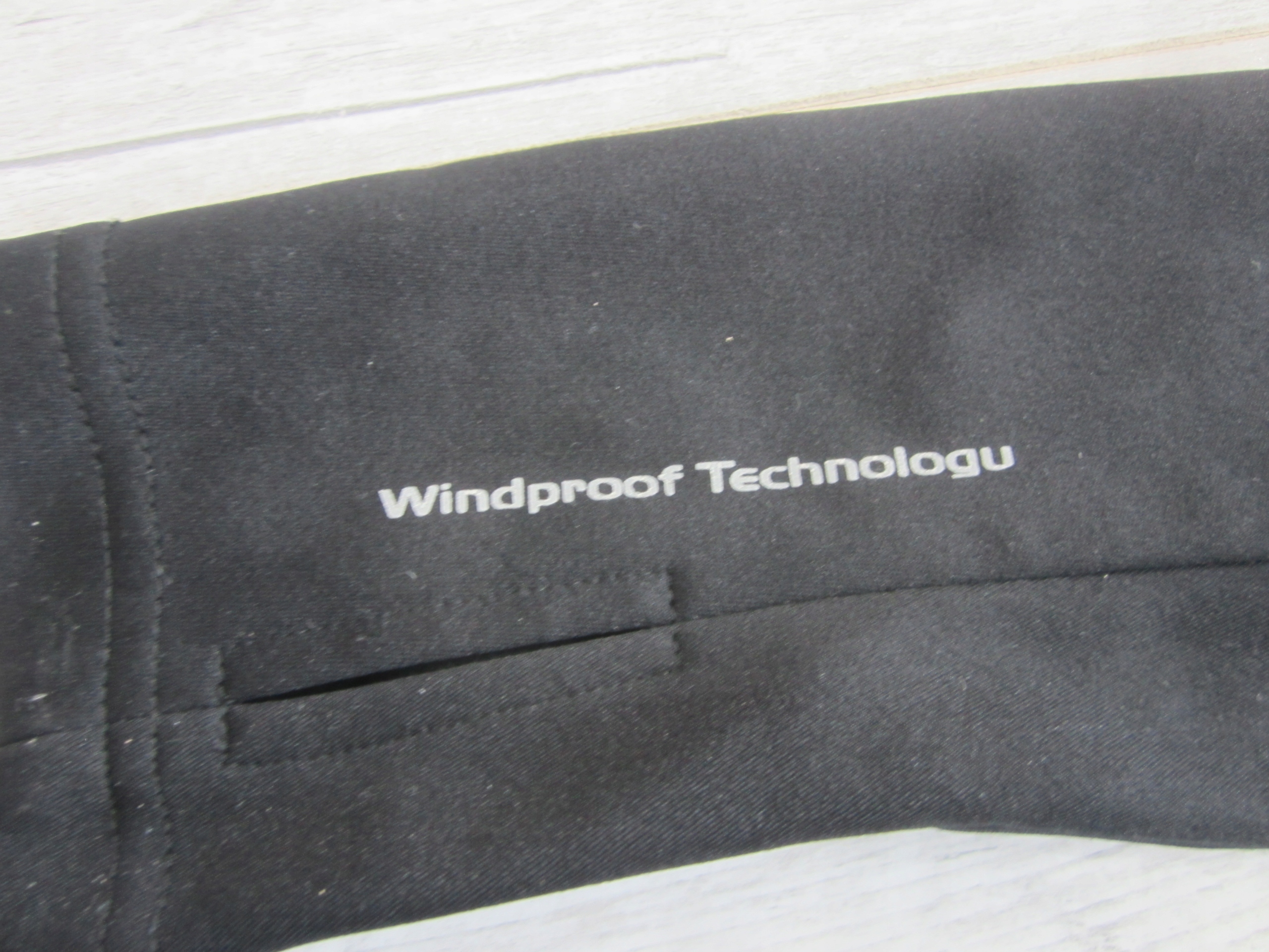 ENDURANCE_M (38)_Running Outwear Rozmiar M