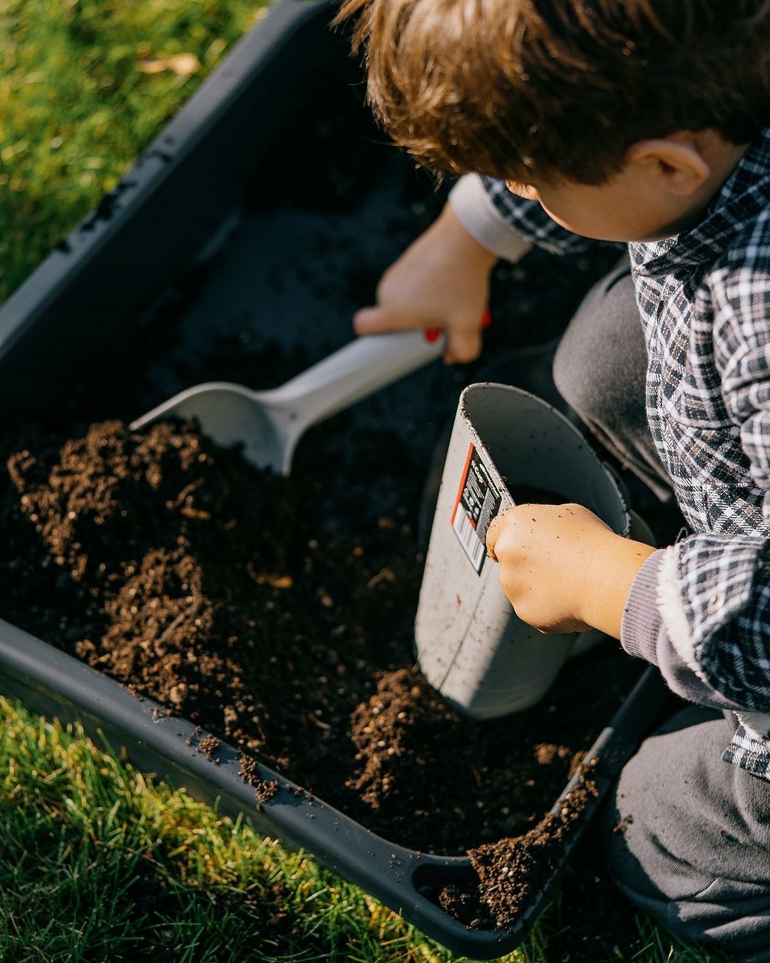 TACA DO PRZESADZANIA ROŚLIN TACKA KUWETA OGRODNICZ Marka DTU24