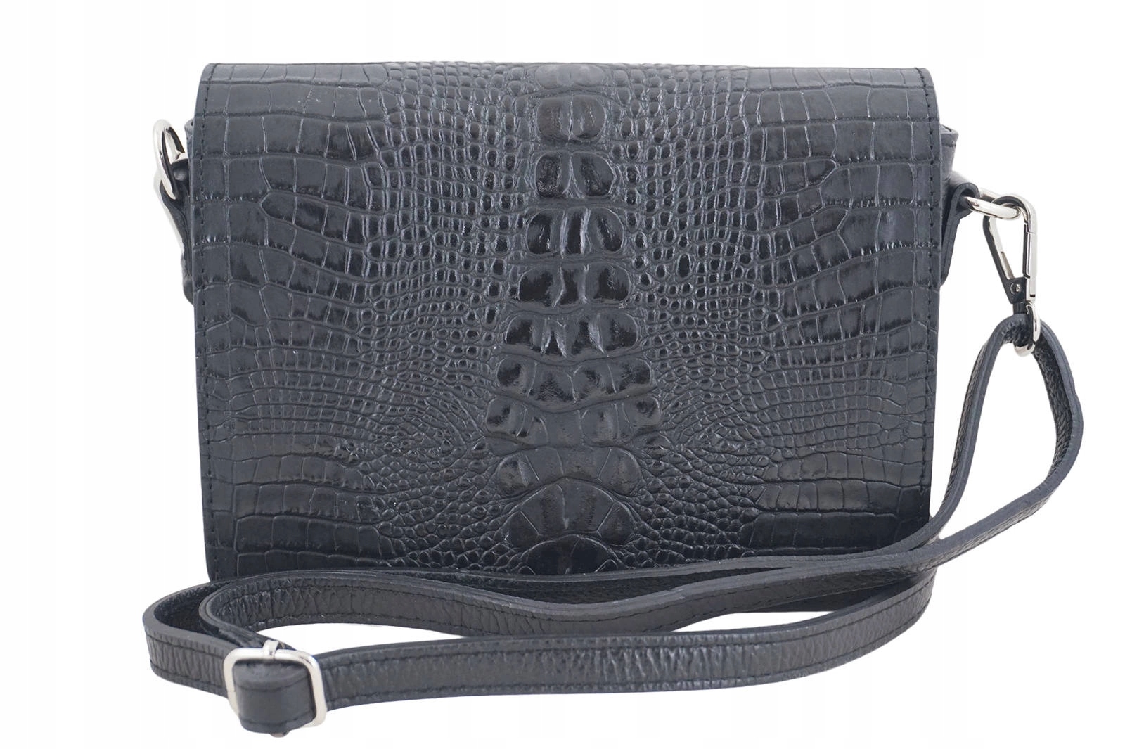 Dámská kabelka z přírodní kůže přes rameno s klopou typu croco černá