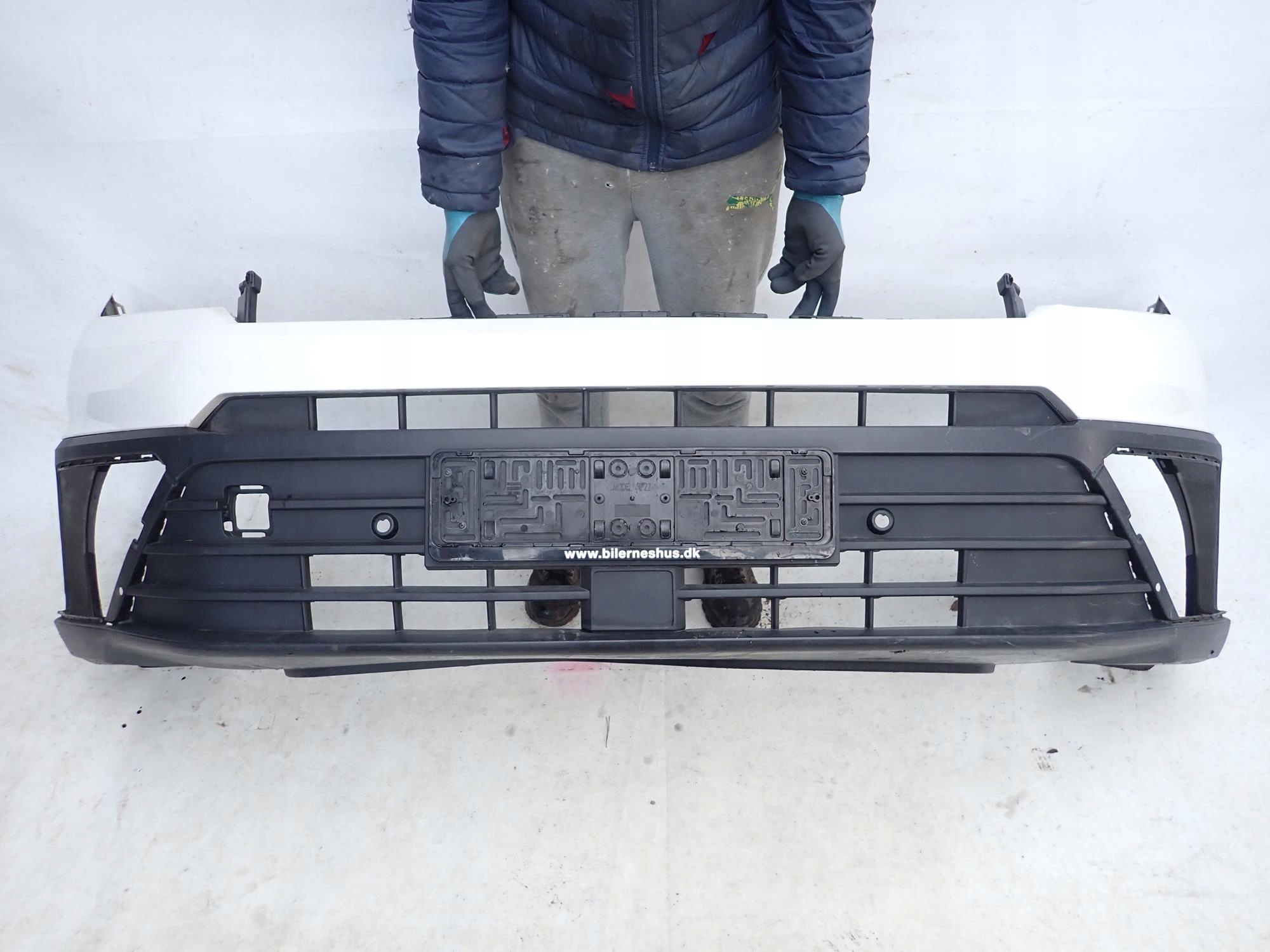 VW CRAFTER II 2 MAN TGE 16-> bumper front front 4XPDC