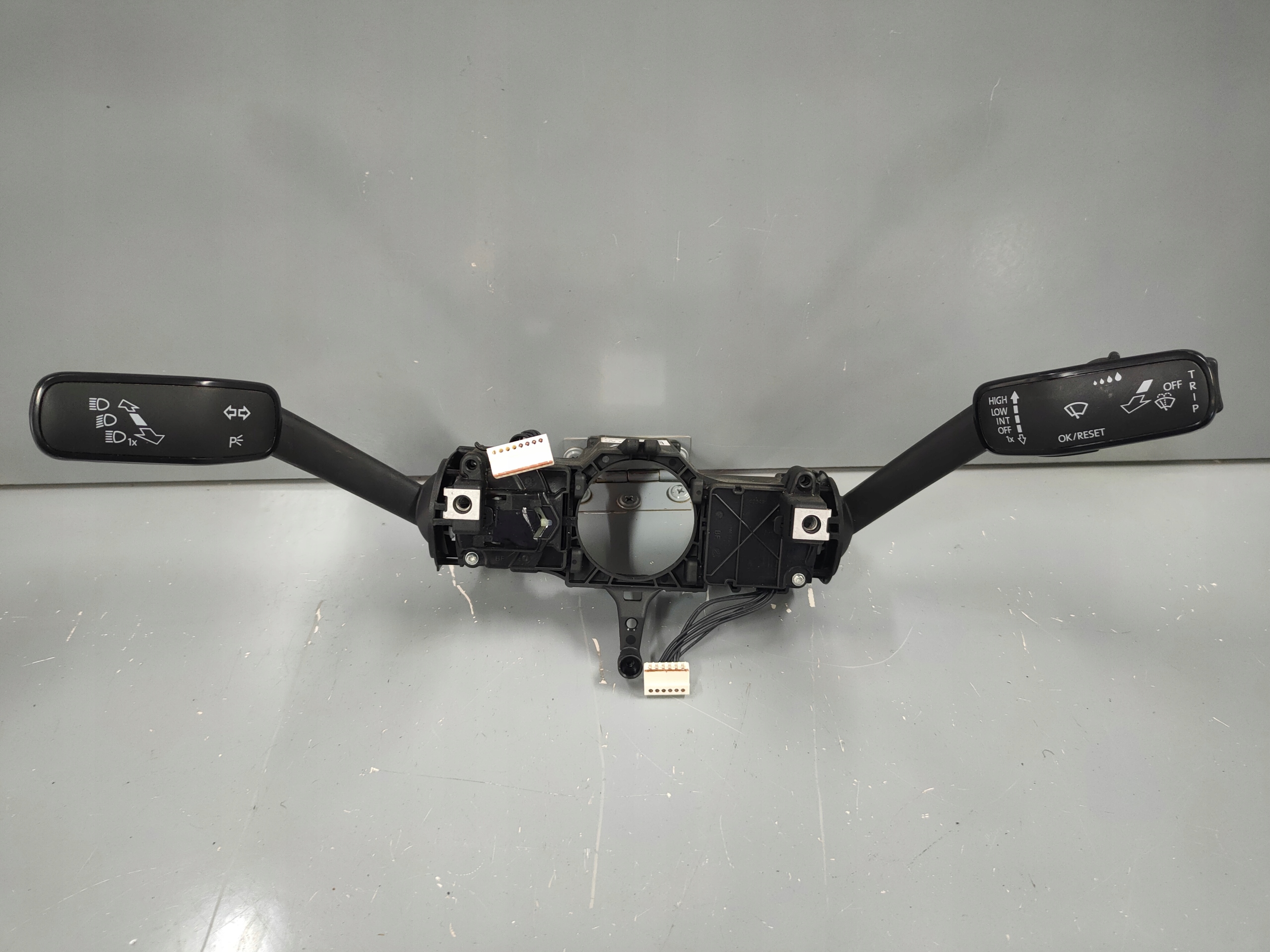 5Q1953521AK - GOLF VII ПАУК РЫЧАГ ПЕРЕКЛЮЧЕНИЯ ПЕРЕДАЧ КОМБИНИРОВАННЫЙ ПЕРЕКЛЮЧАТЕЛЬ