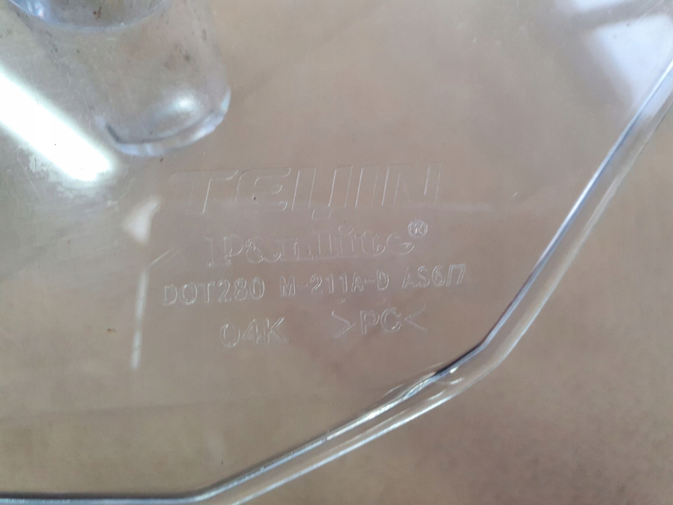 Suzuki GSX-S 1000F 15- szyba owiewka deflektor Producent Suzuki OE