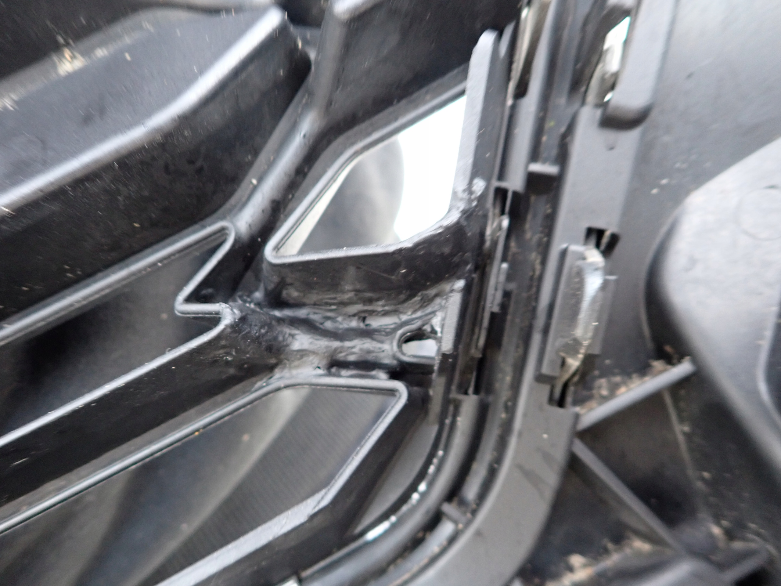 SEAT ARONA 6F9 17- bumper front front PDC