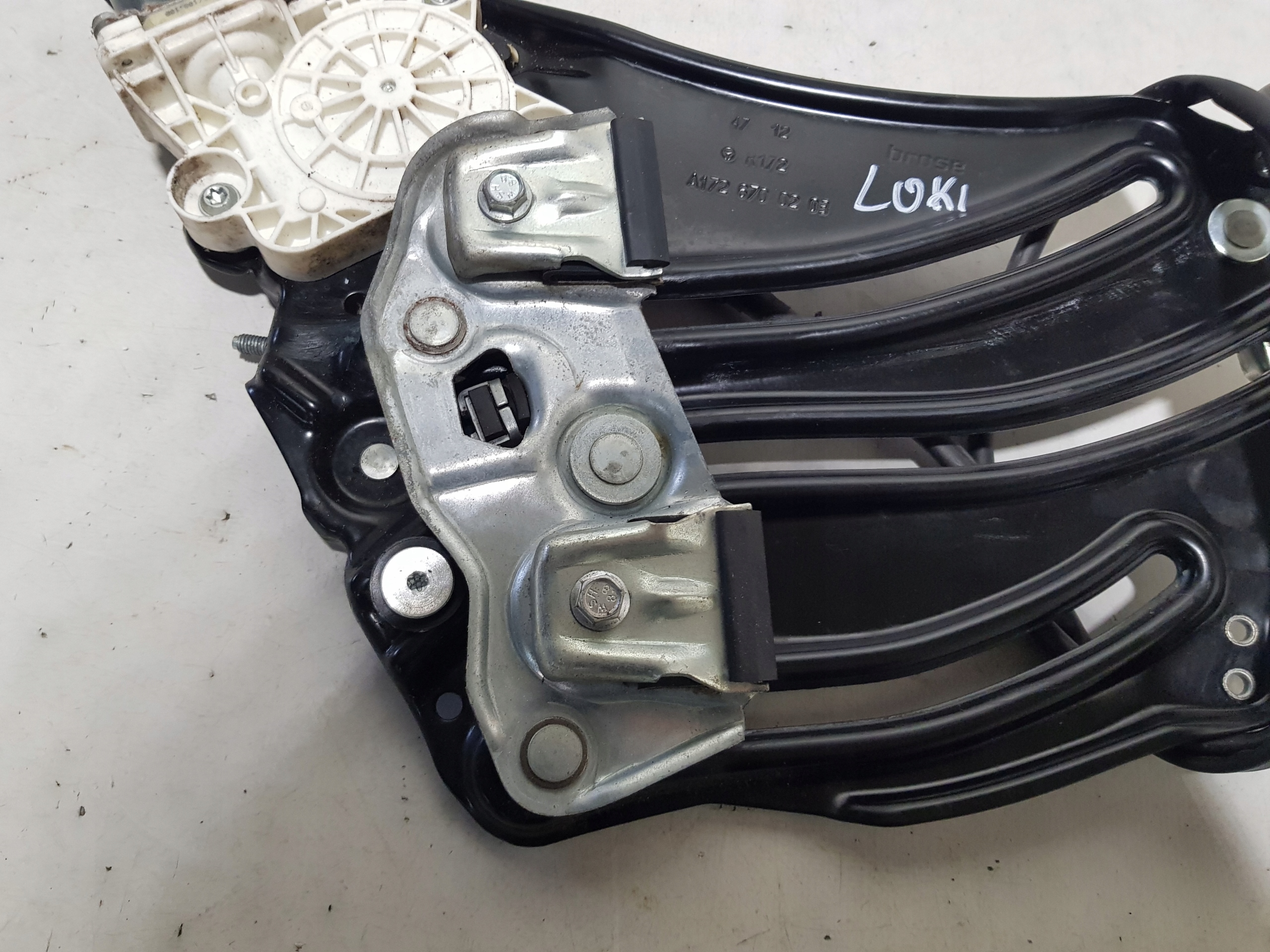 window regulator right rear part MERCEDES SLK W172 R172