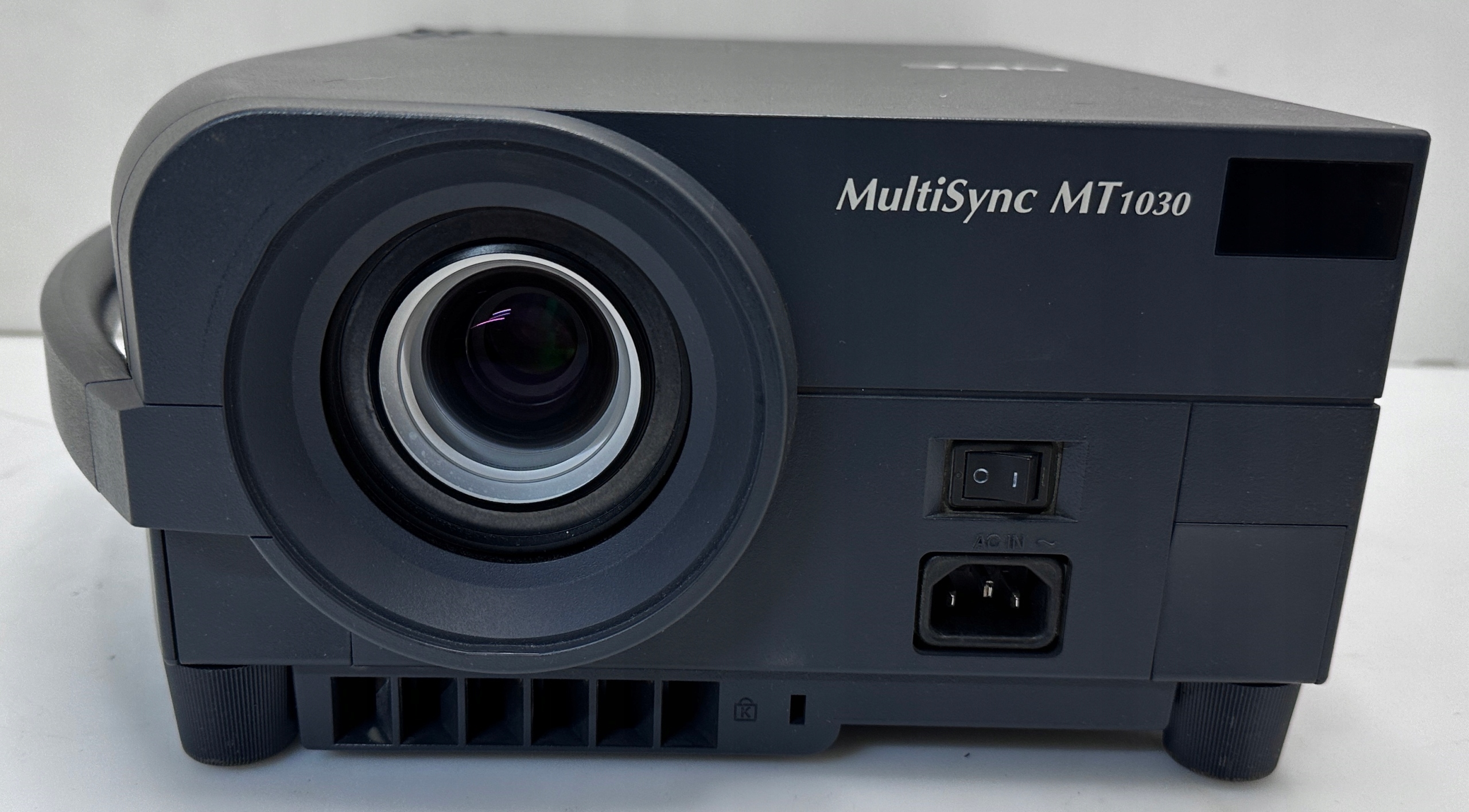 Projektor Rzutnik LCD NEC MT830G+ EAN (GTIN) 6930336188858