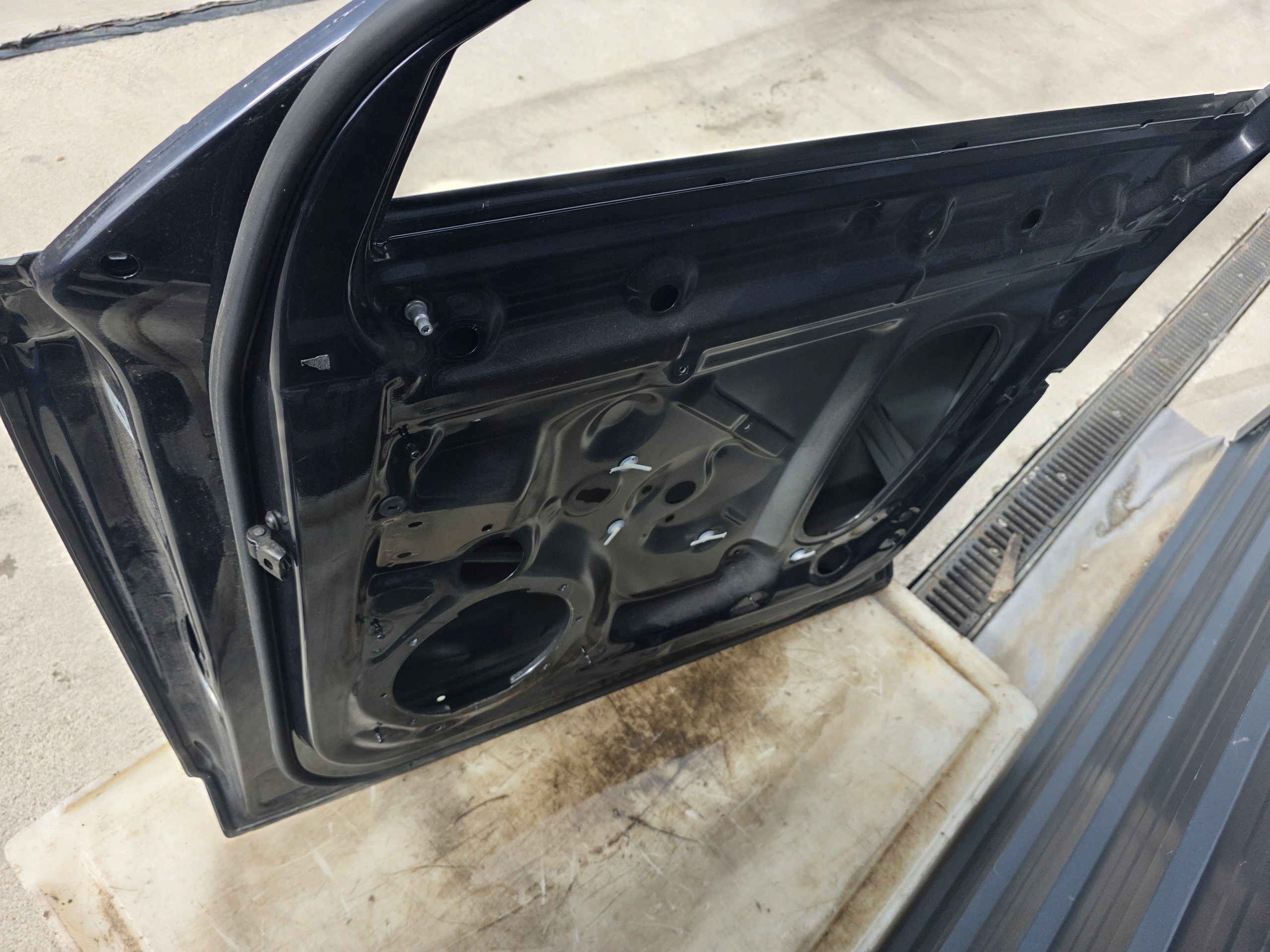 door right front AUDI Q5 FY 80A LX5R original !!!