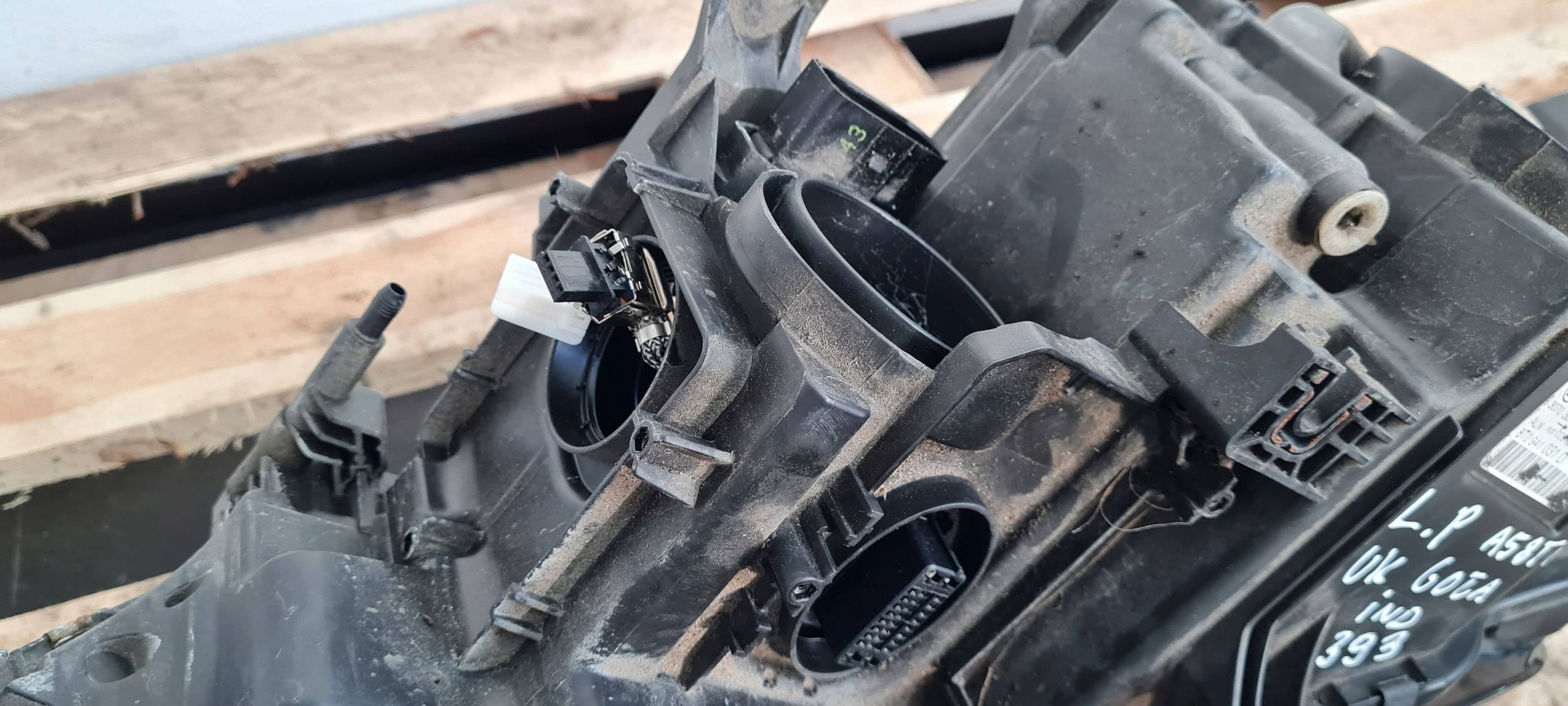 A5 8T S5 LIFT light left left front XENON ANGLIK 8T0941031D