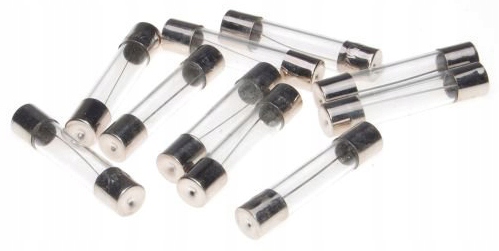 

Bezpiecznik szklany duży 6x30mm 15A 12V skuter