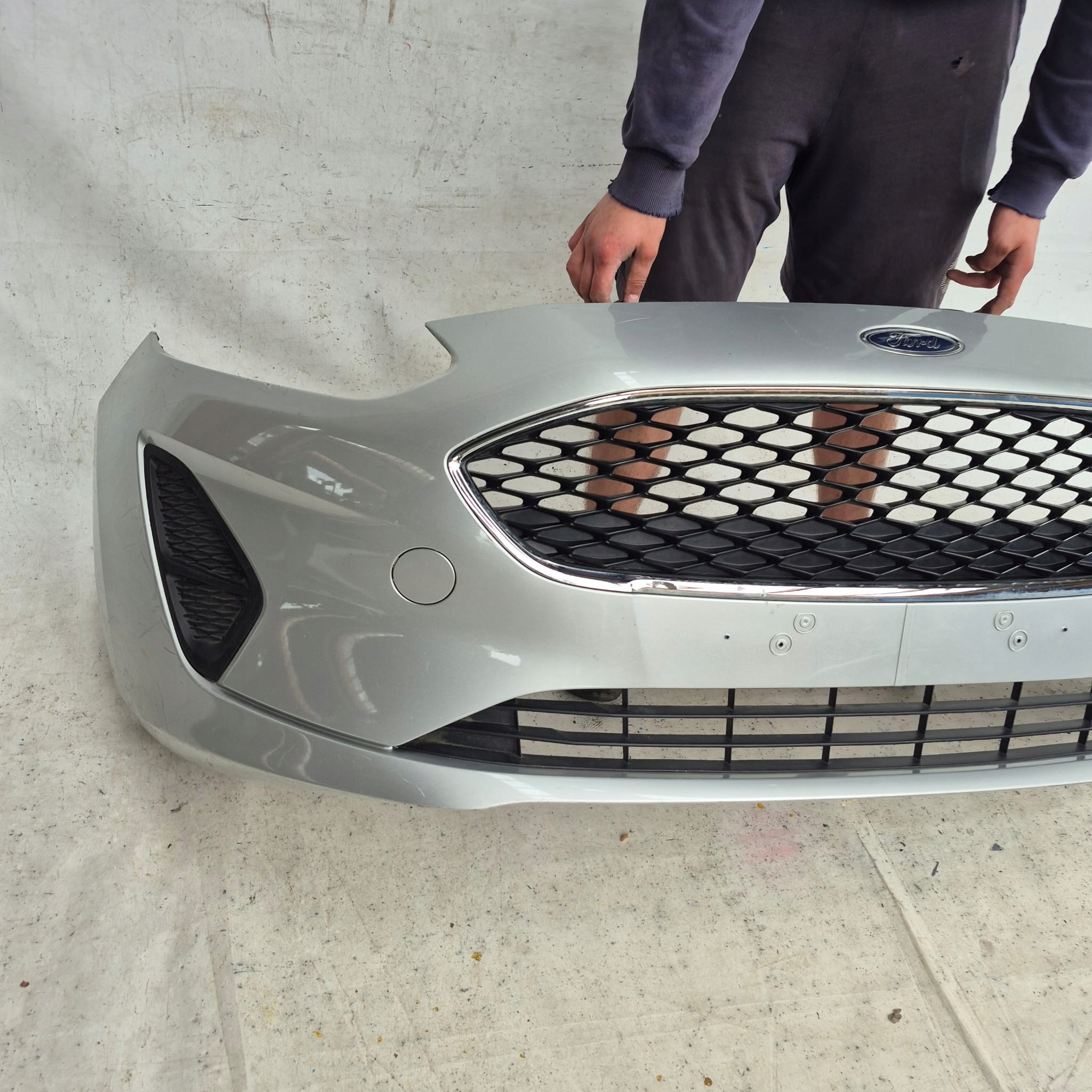 FORD FIESTA VIII 8 MK8 16-21 bumper front front