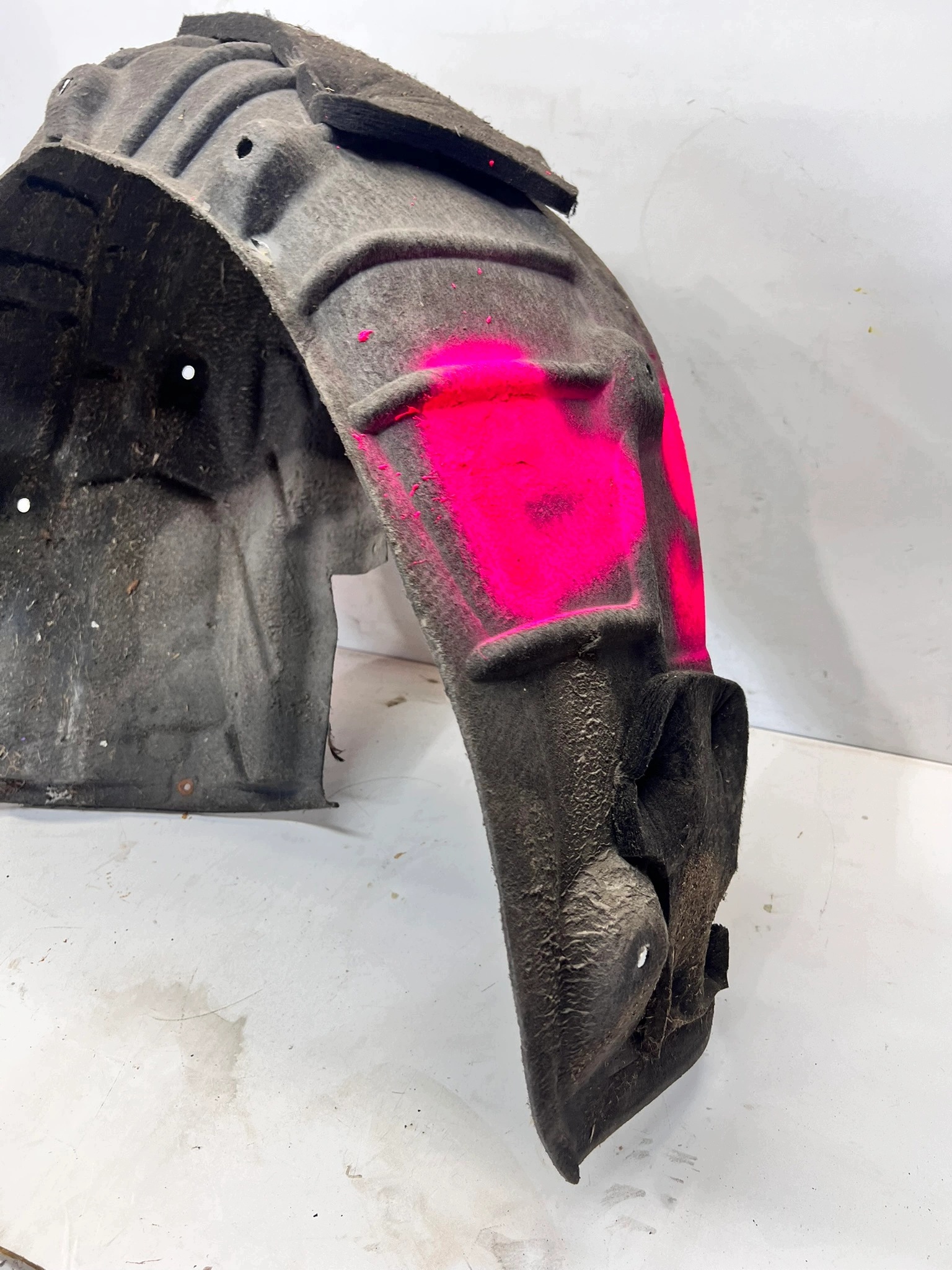 mudguard right rear part AUDI A4 B9 8W0810172G