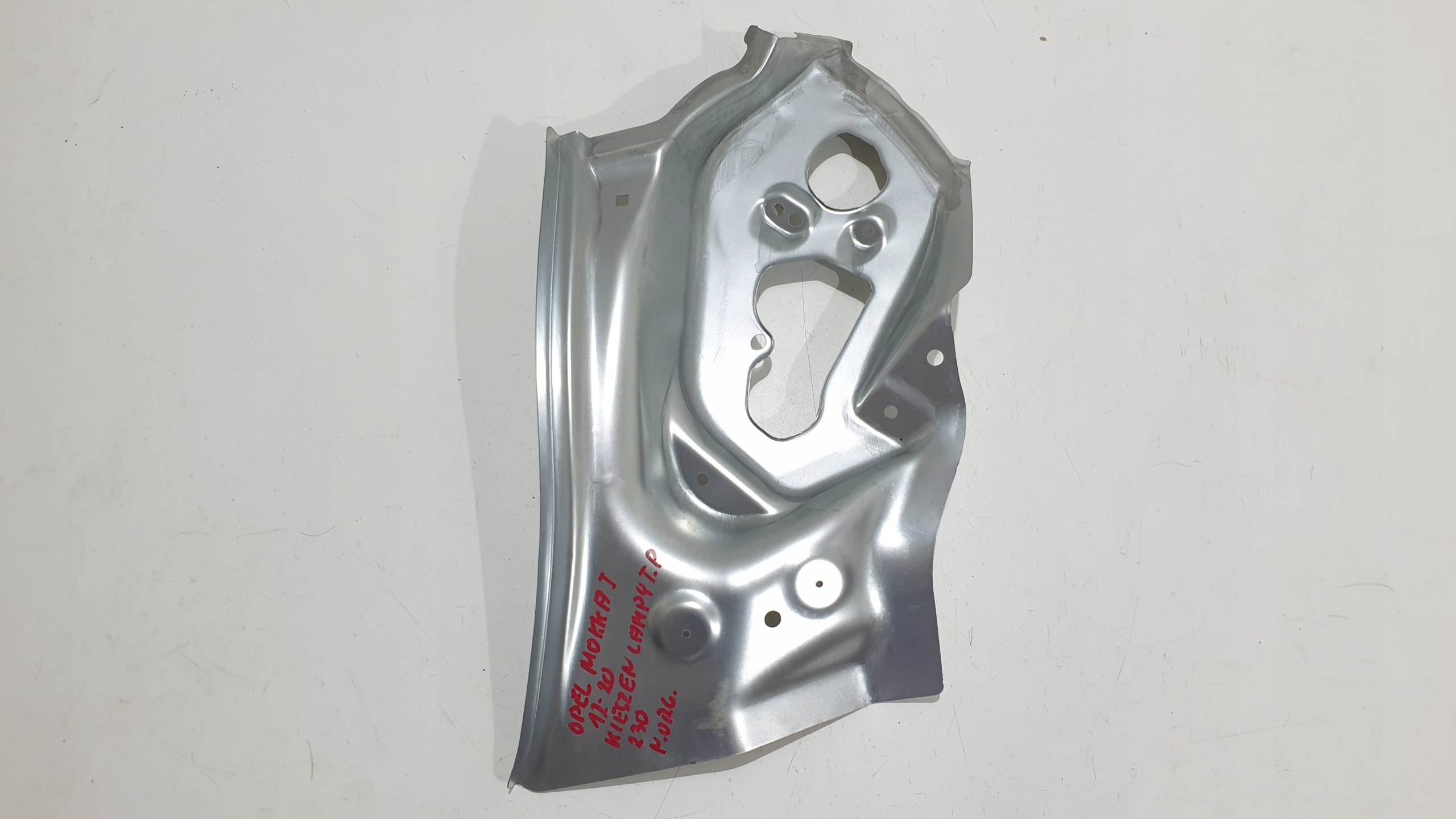 POSZYCIE KIESZEN LAMPY P L OPEL MOKKA X ORYG NOWE Quality of parts according to GVO O original with car manufacturer s logo OE