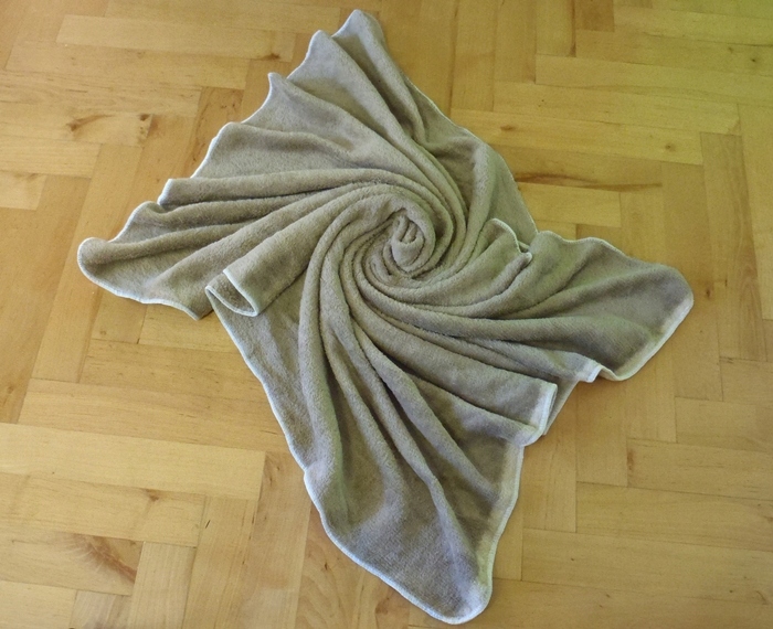 Duża , mocna spacerówka, szary kolor stabilna Elementy zestawu Spacerówka