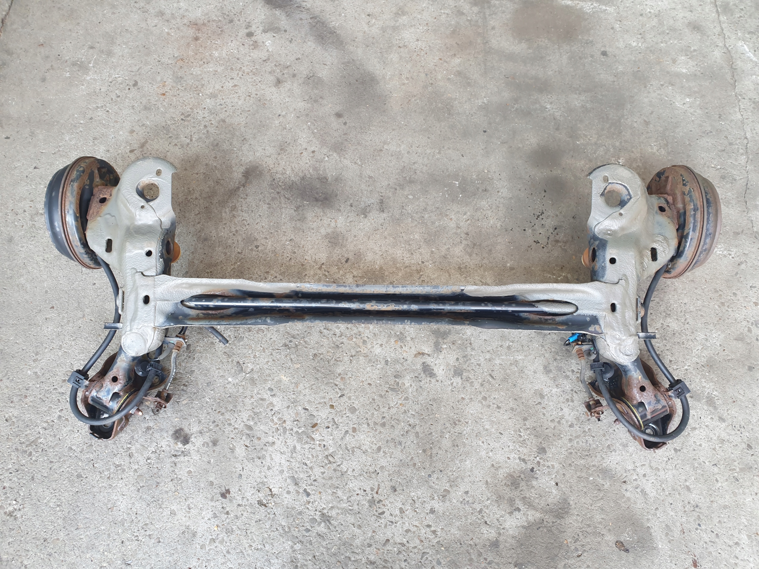rear sider axis CITROEN C3 II 2010