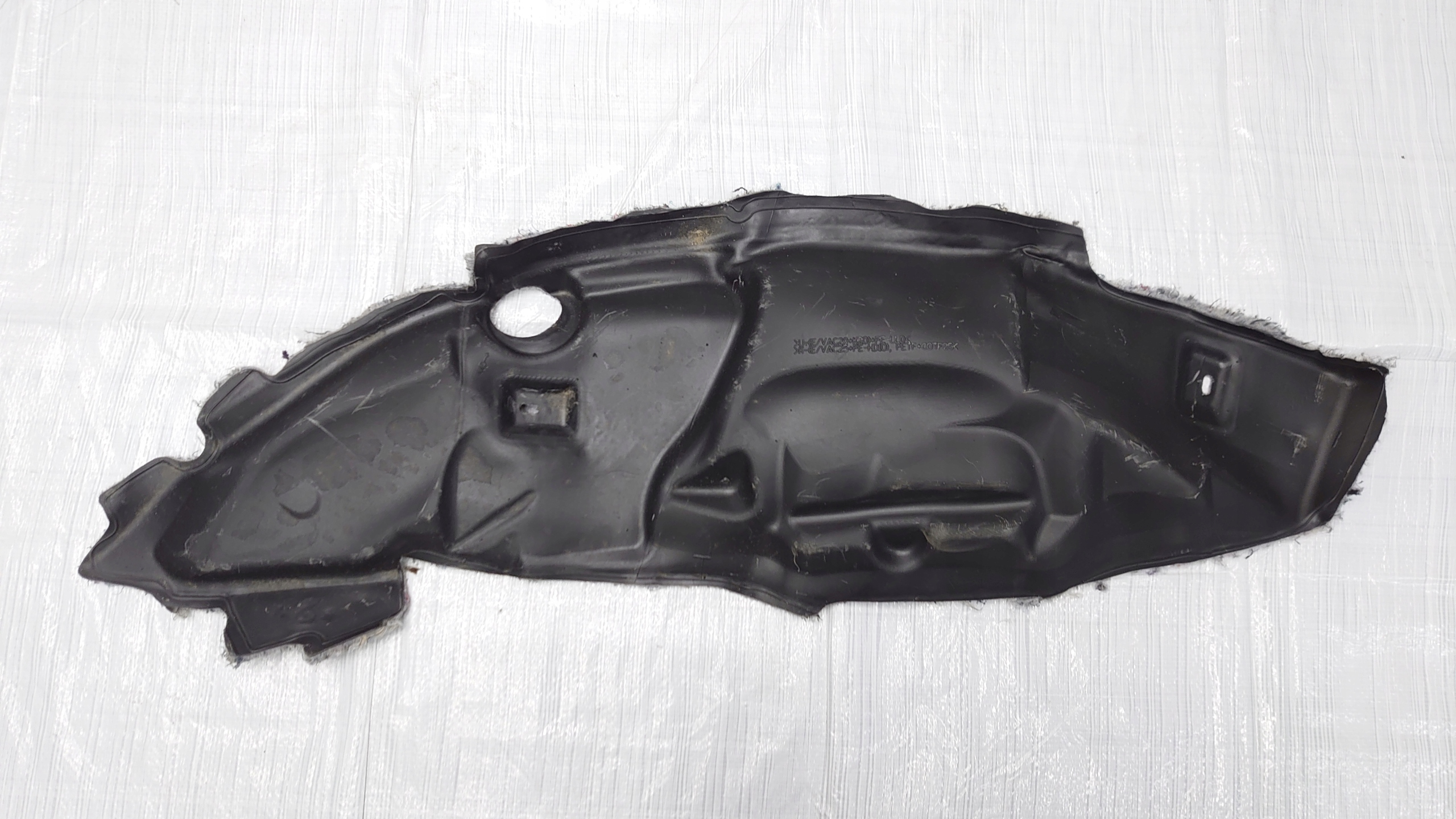 JEEP GRAND CHEROKEE WK2 WYGŁUSZENIE BŁOTNIKA