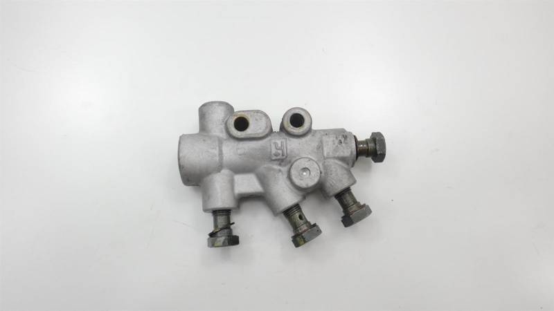 PIAGGIO MP3 250 LT 10' TRÓJNIK ROZDZIELACZ UKŁADU