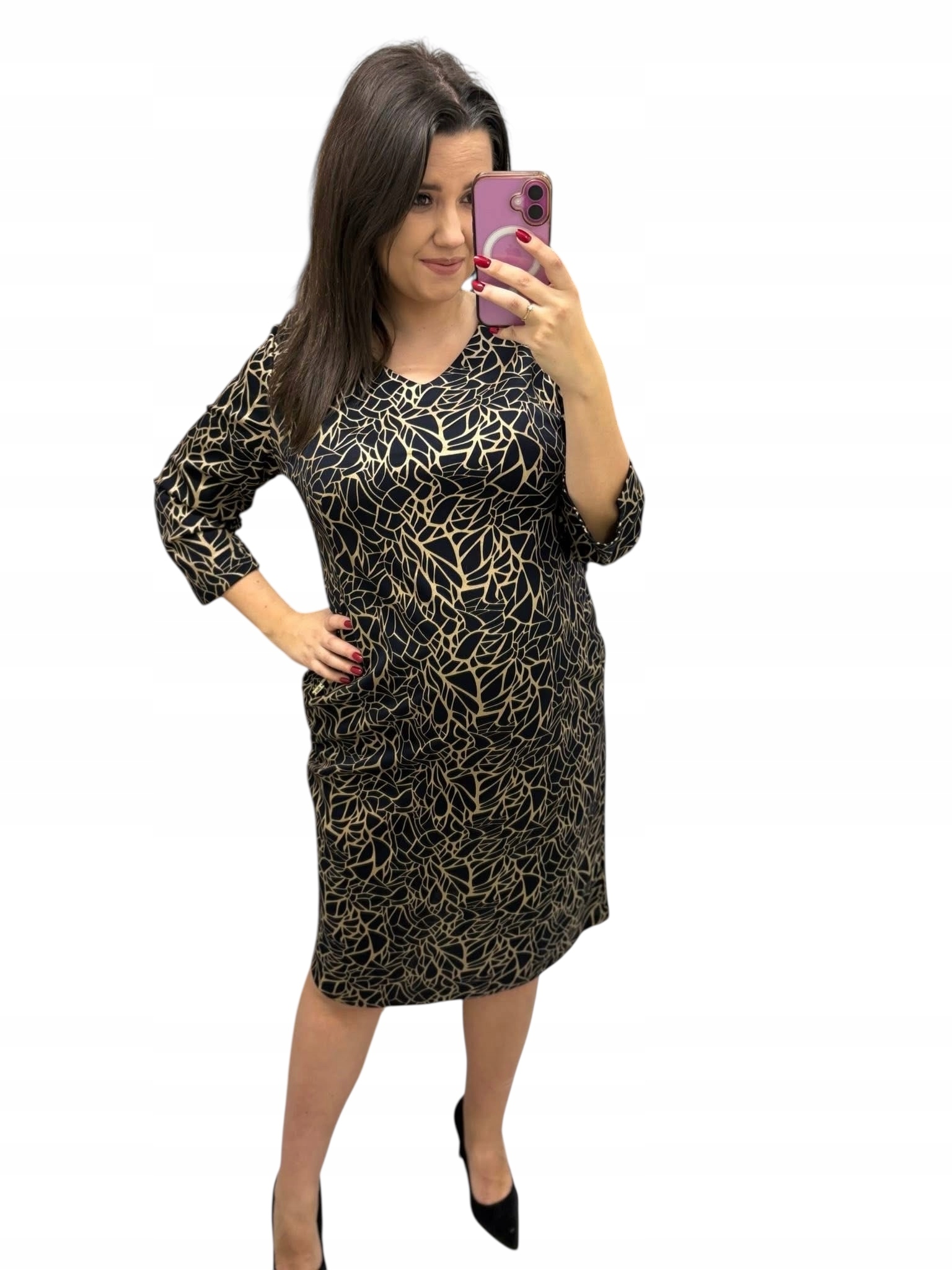 Šaty pletená se zlatým potiskem, černá, výstřih V plus size, velikost 58