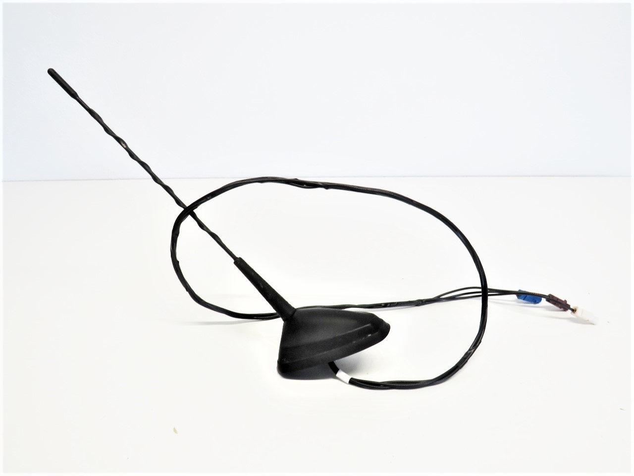 РАДИО АНТЕННА НАВИГАЦИИ SCENIC III 282160099R