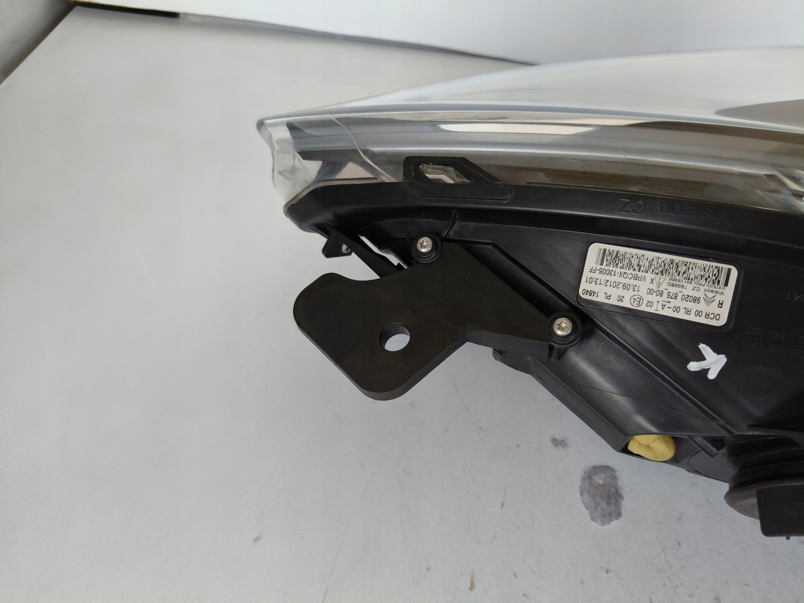 light right REFLEKTOR CITROEN DS5 11- XENON LED