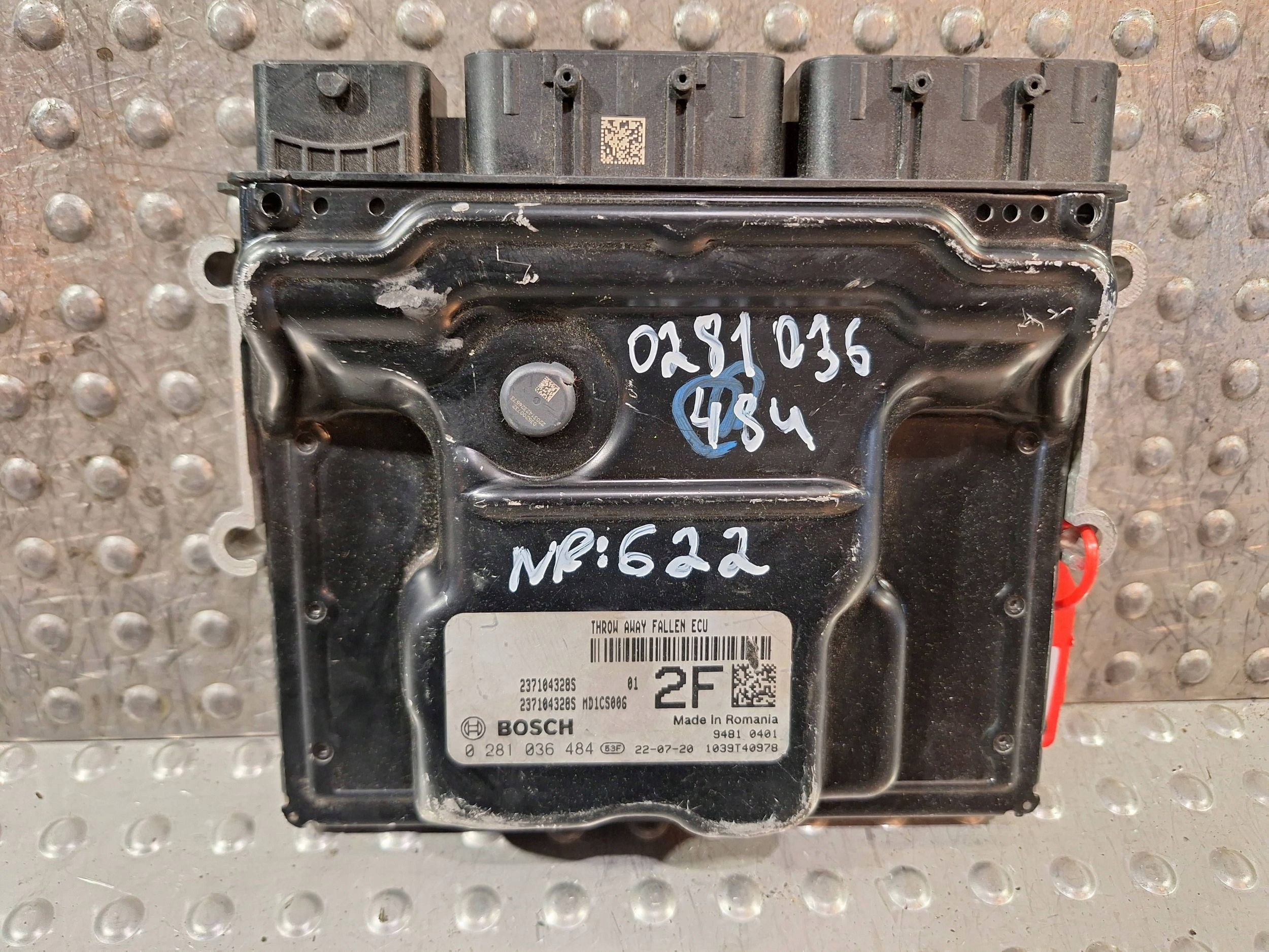 control unit of the engine computer 0281036484 237104328S DACIA 1.5 BLUE DCI