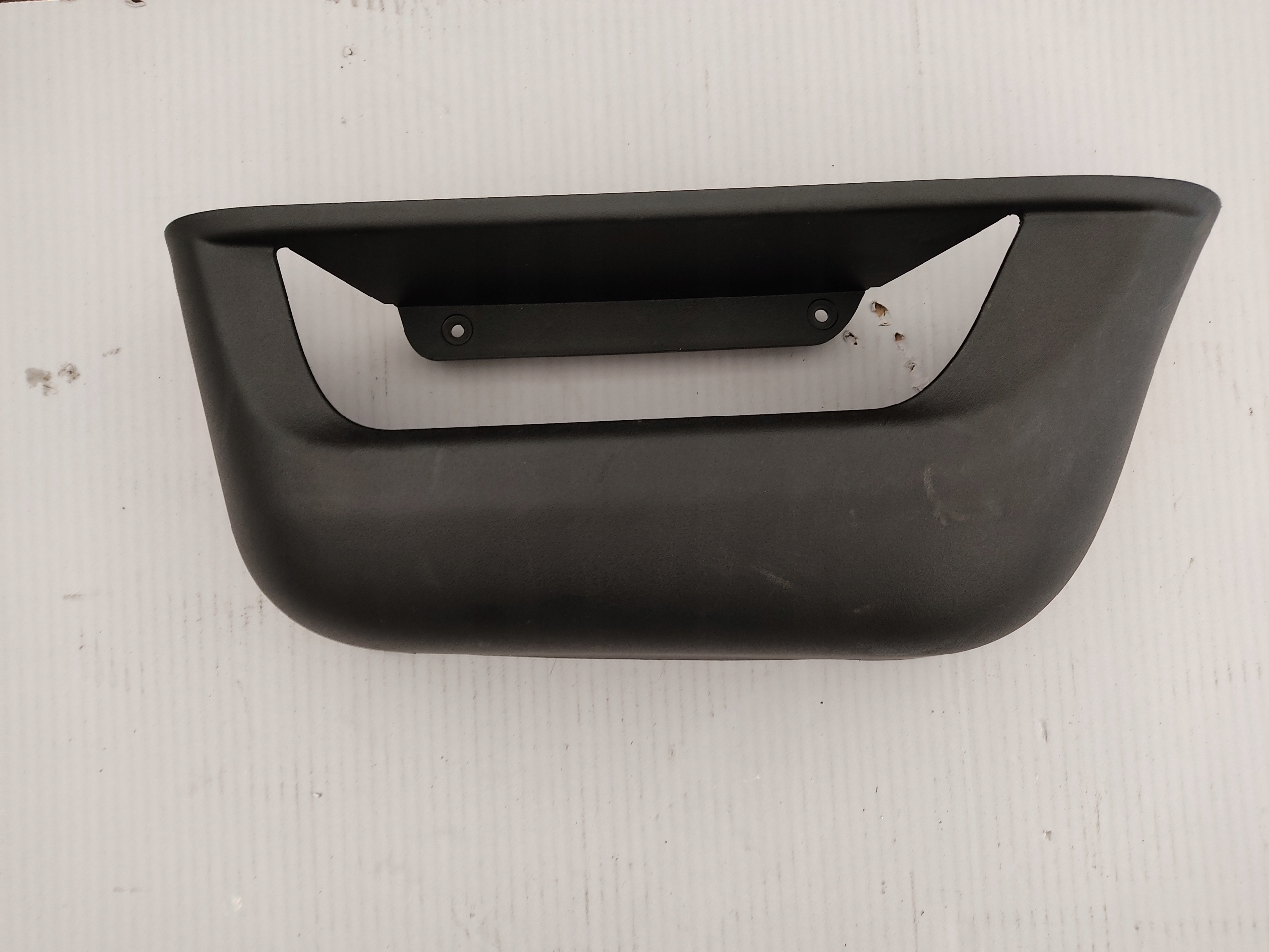 IVECO DAILY 2014+ KIESZEŃ DRZWI TAPICERKA LEWA