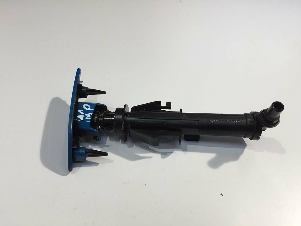 AUDI A1 II 20192a ОМЫВАТЕЛЬ ФАРЫ ФАРЫ