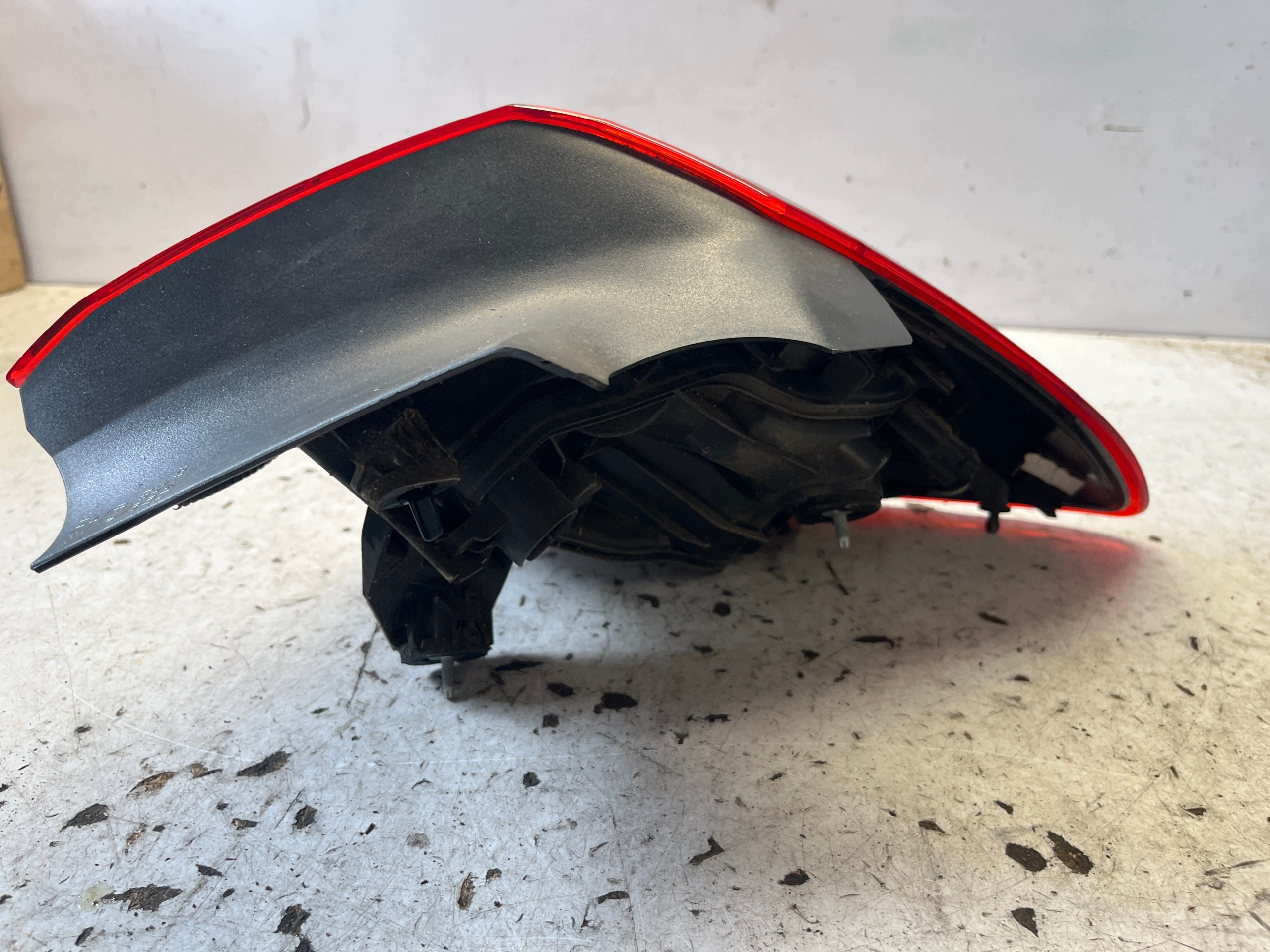 OPEL CORSA E 3D 3 door light left rear W fender left rear part 39012627