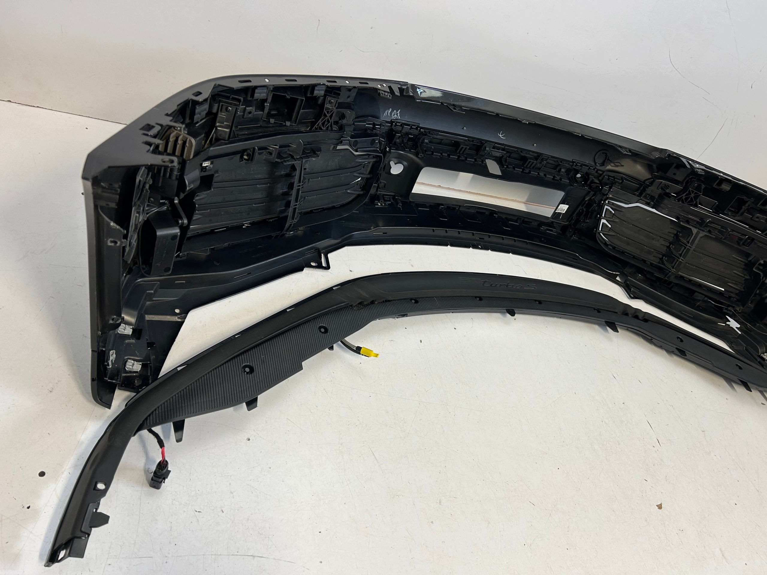 frontstoßstange Porsche 911 992 Turbo, S 992807221P