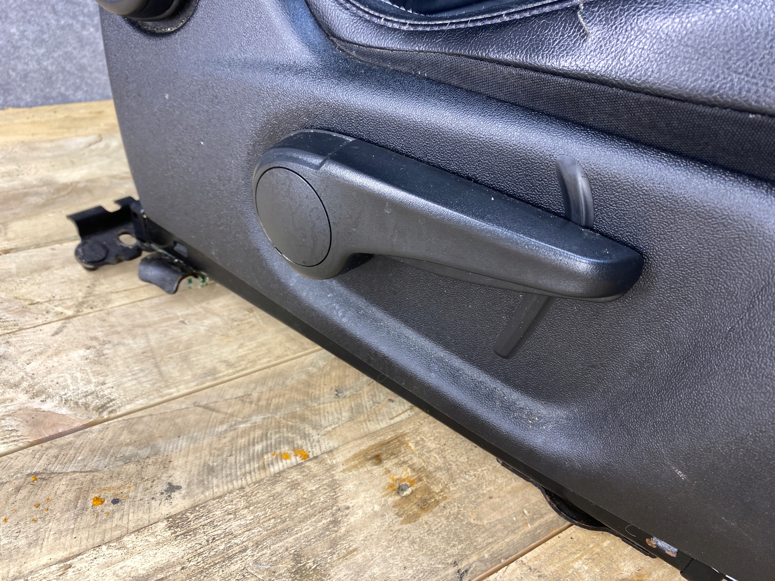 кресла диван CITROEN DS5 11-15 комплект