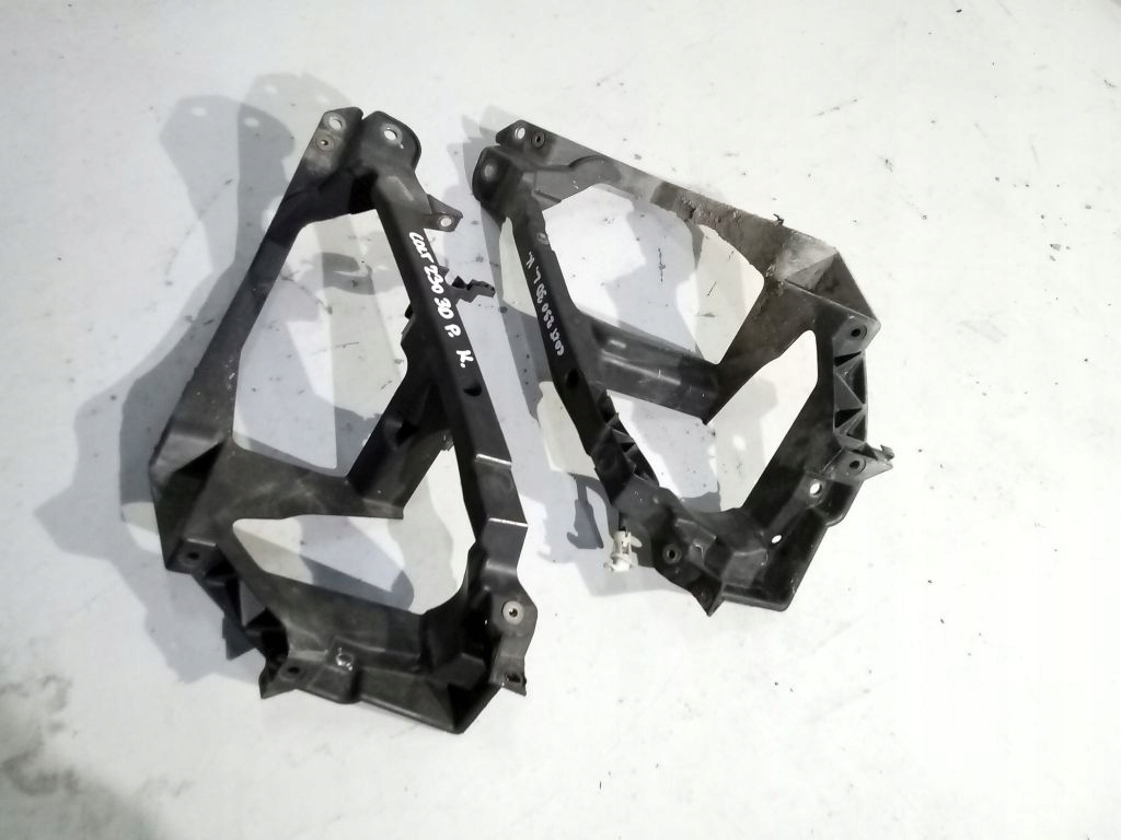 Mitsubishi Colt Z30 pillar okular right left