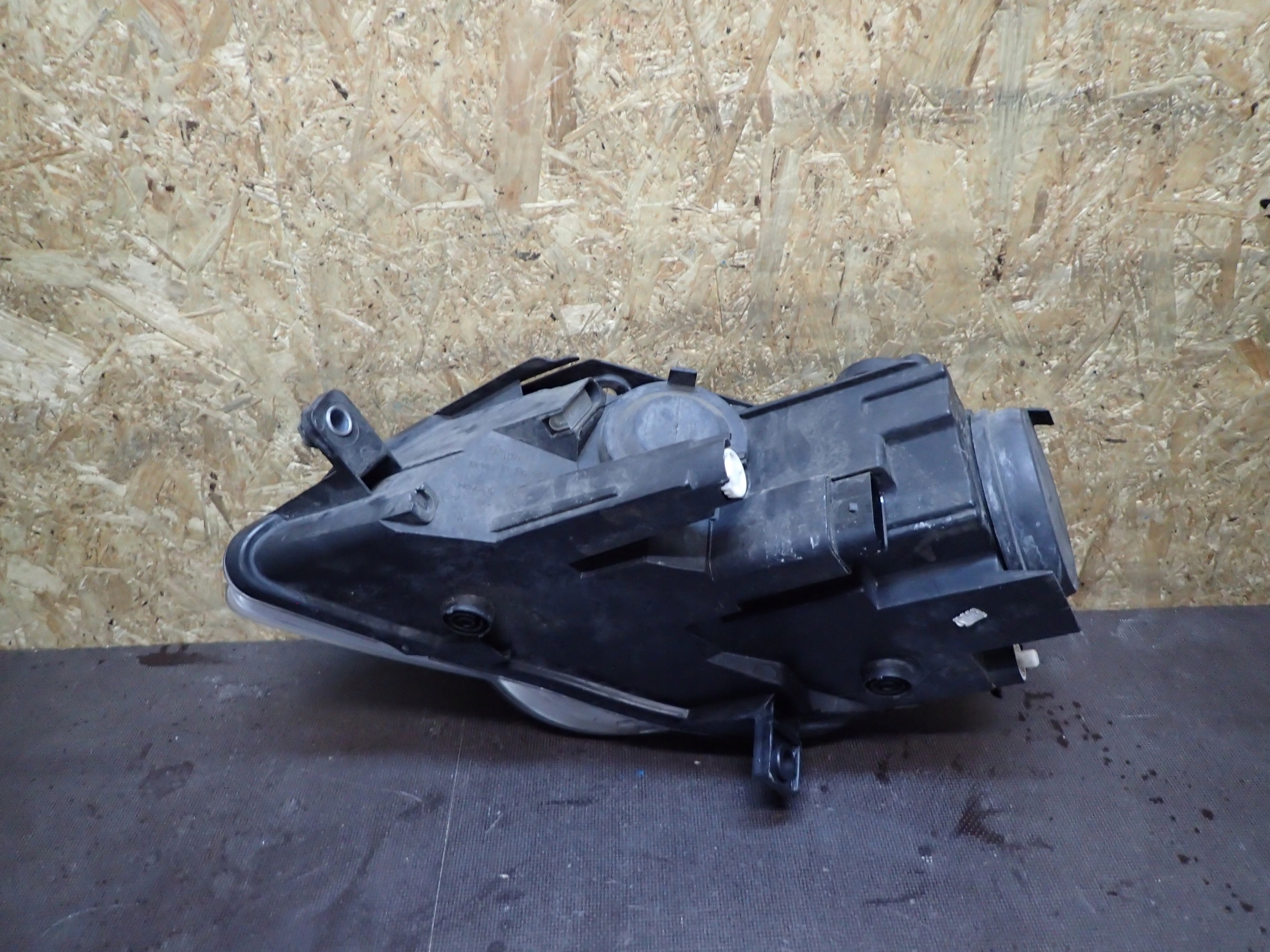 LIGHT FRONT RIGHT VW PASSAT B6 LENS 3C0941006