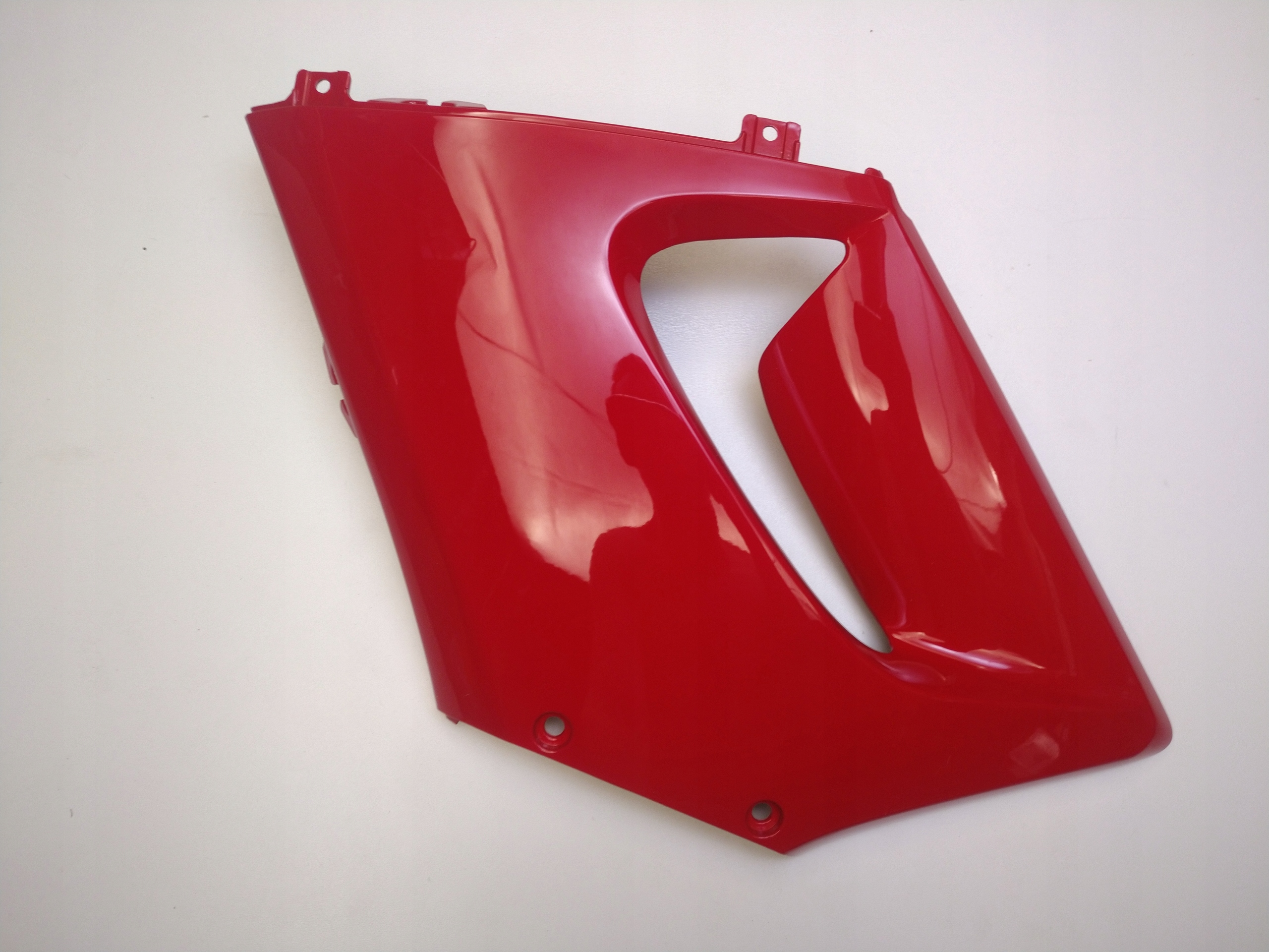 Honda Cbr 125 JC34 ľavá červená krytka R263