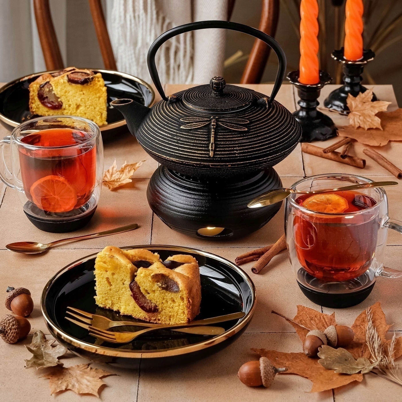 Komplet SZTUĆCE na 6 osób ZESTAW SZTUĆCÓW złotych 30el widelczyki do ciasta Marka Tadar