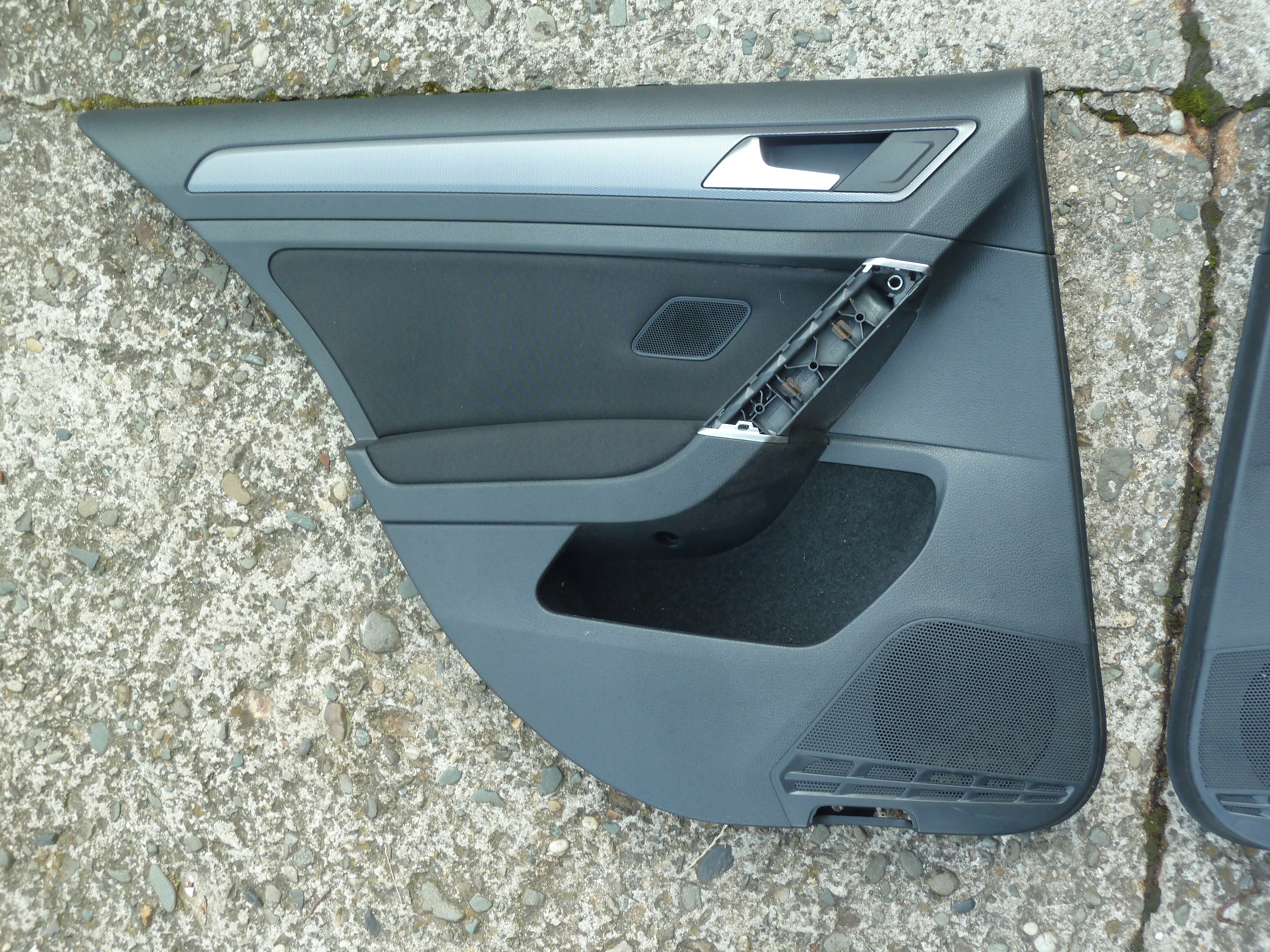 дверные карты volkswagen oe 5G4868080