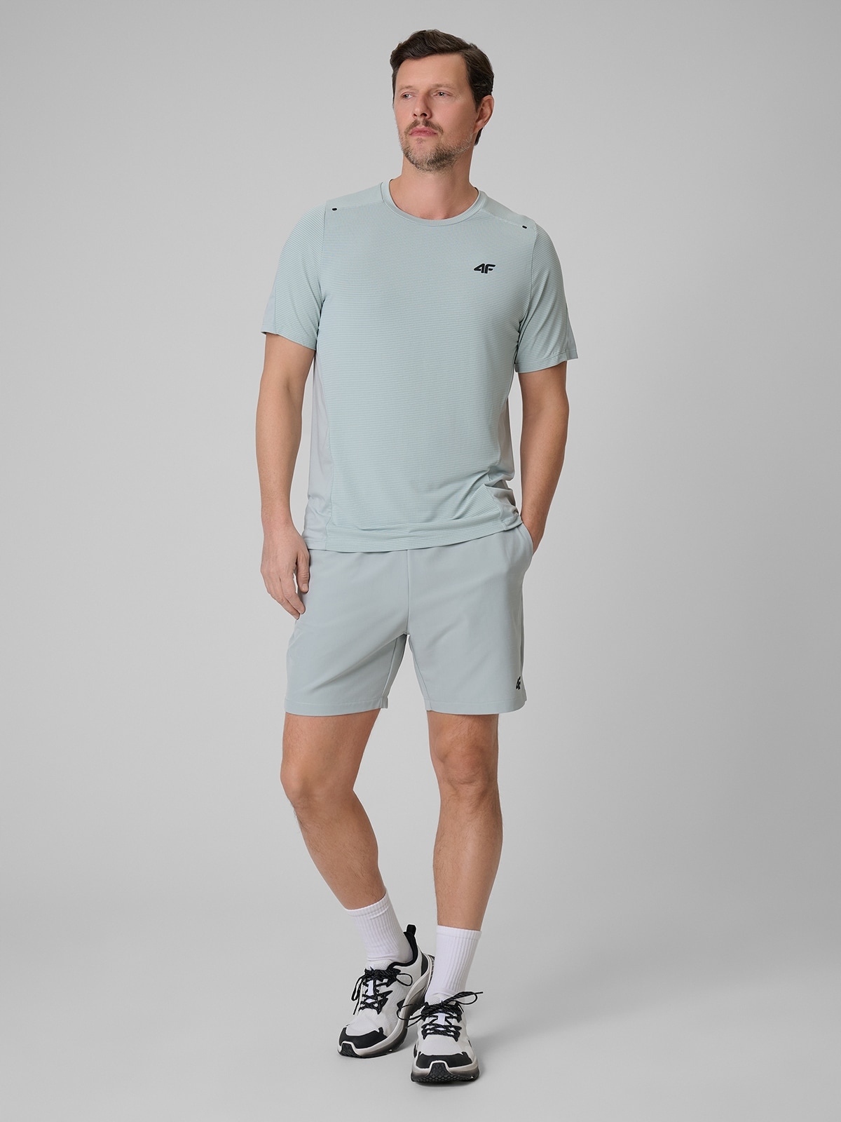 4F Kraťasy Mátové, Rychleschnoucí, S