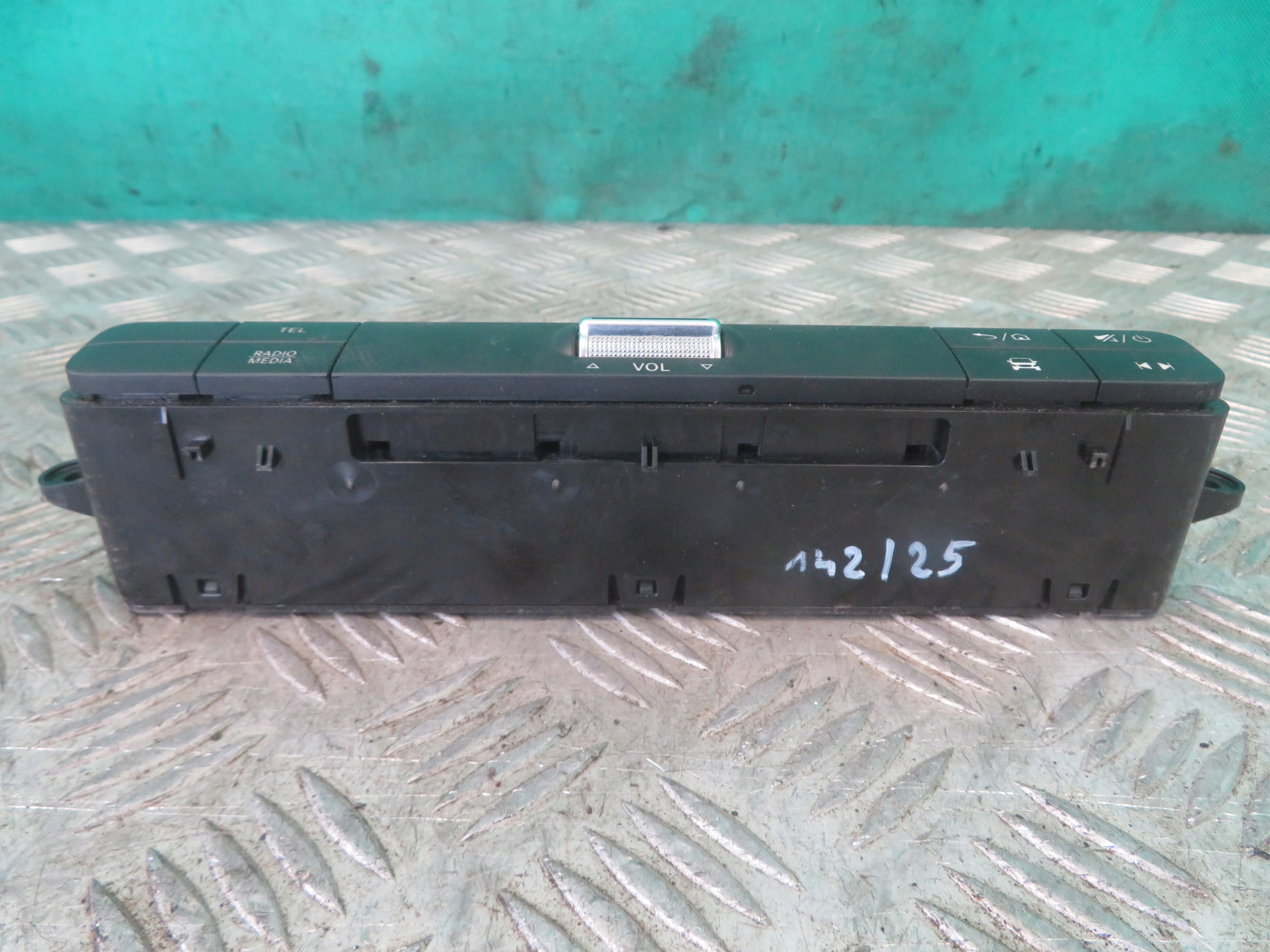 PANEL RADIA switch MERCEDES SPRINTER 19R A9079002203