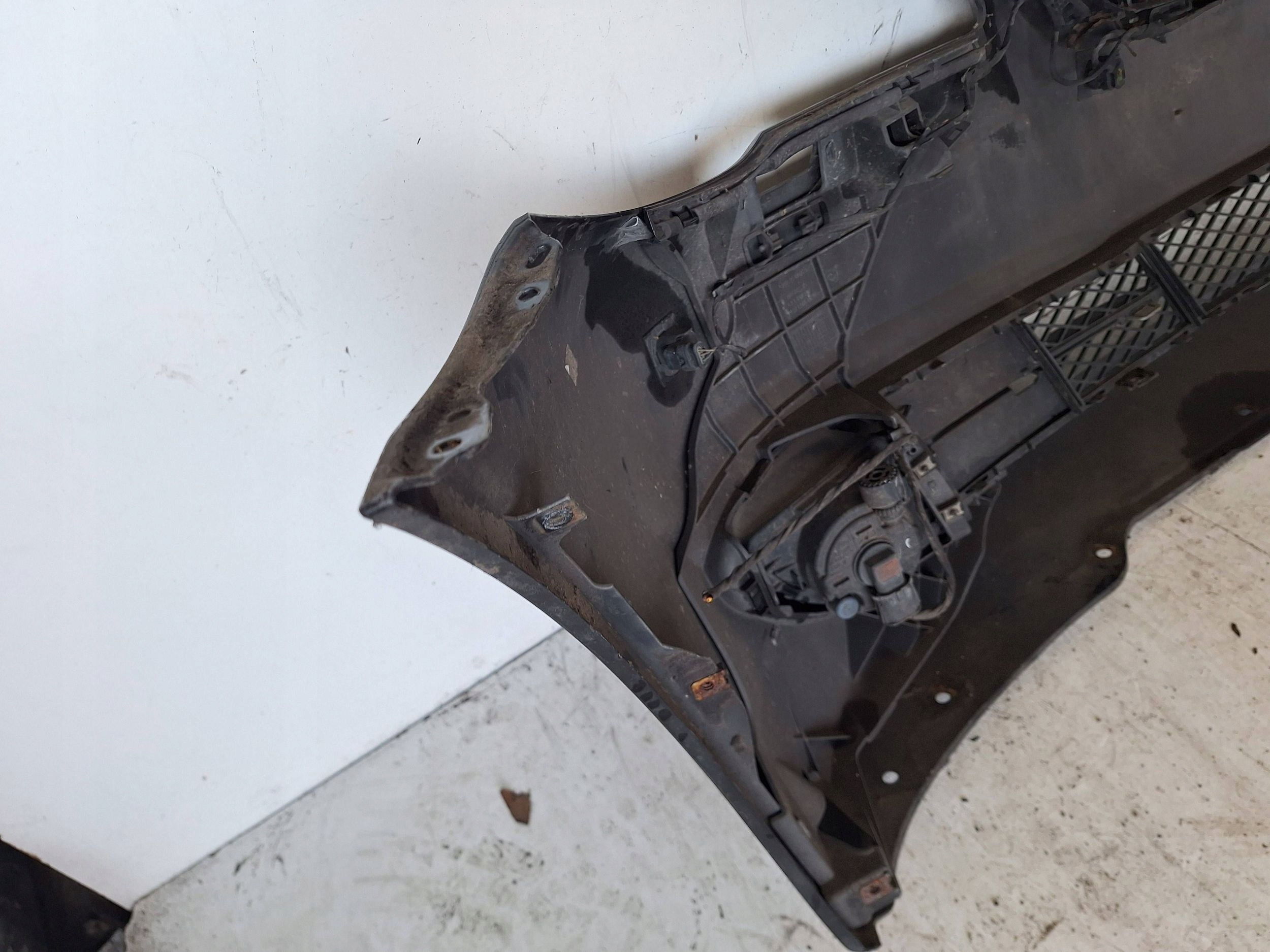 BMW 5 F10 F11 10-14 bumper + PDC