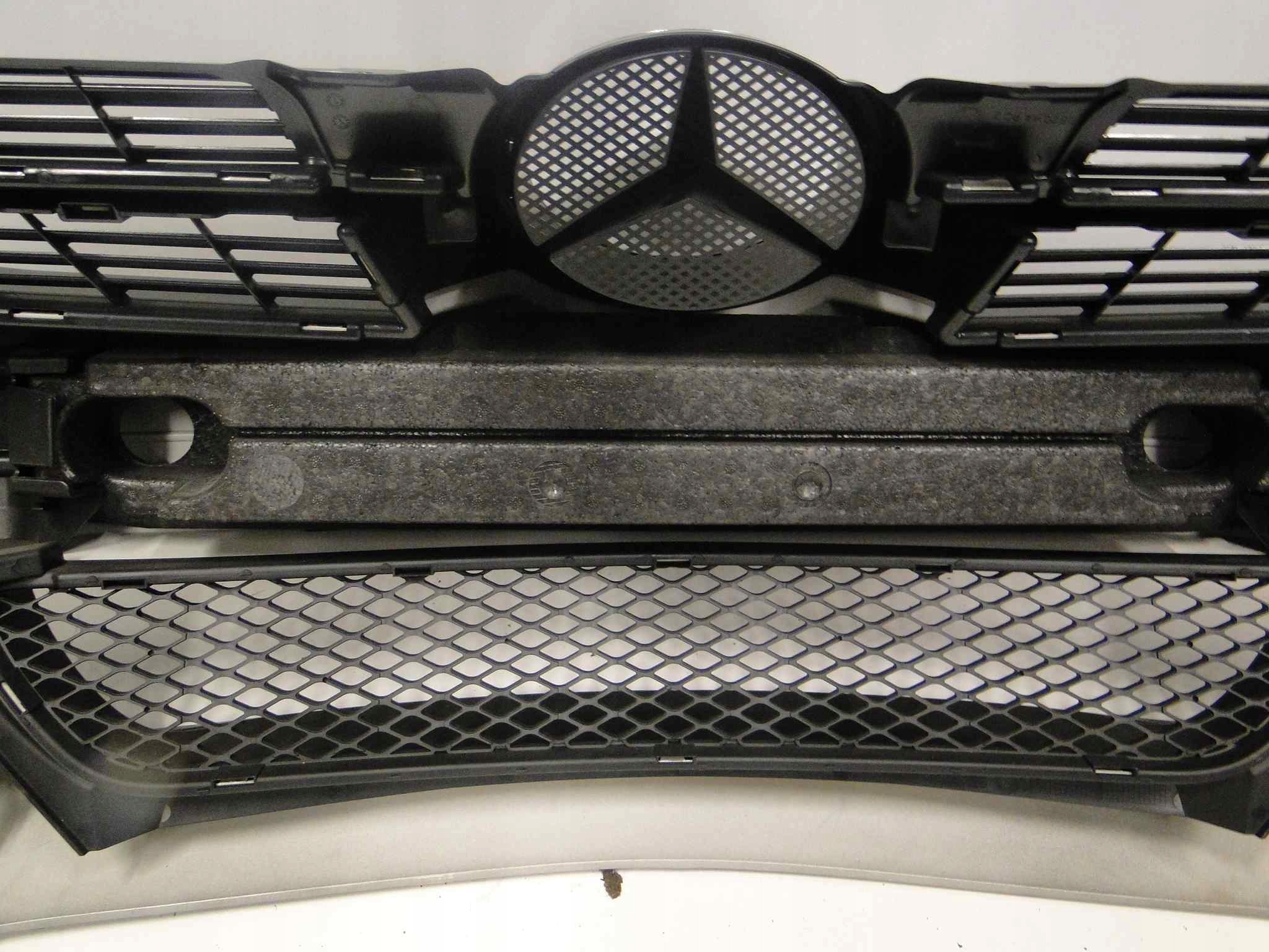MERCEDES SLK R171 171 GRILL ATRAPA PRZED LIFTEM Typ samochodu Samochody osobowe